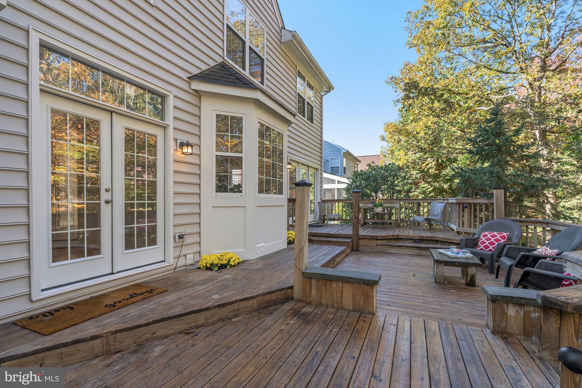 SOUTH RIDING - Residential