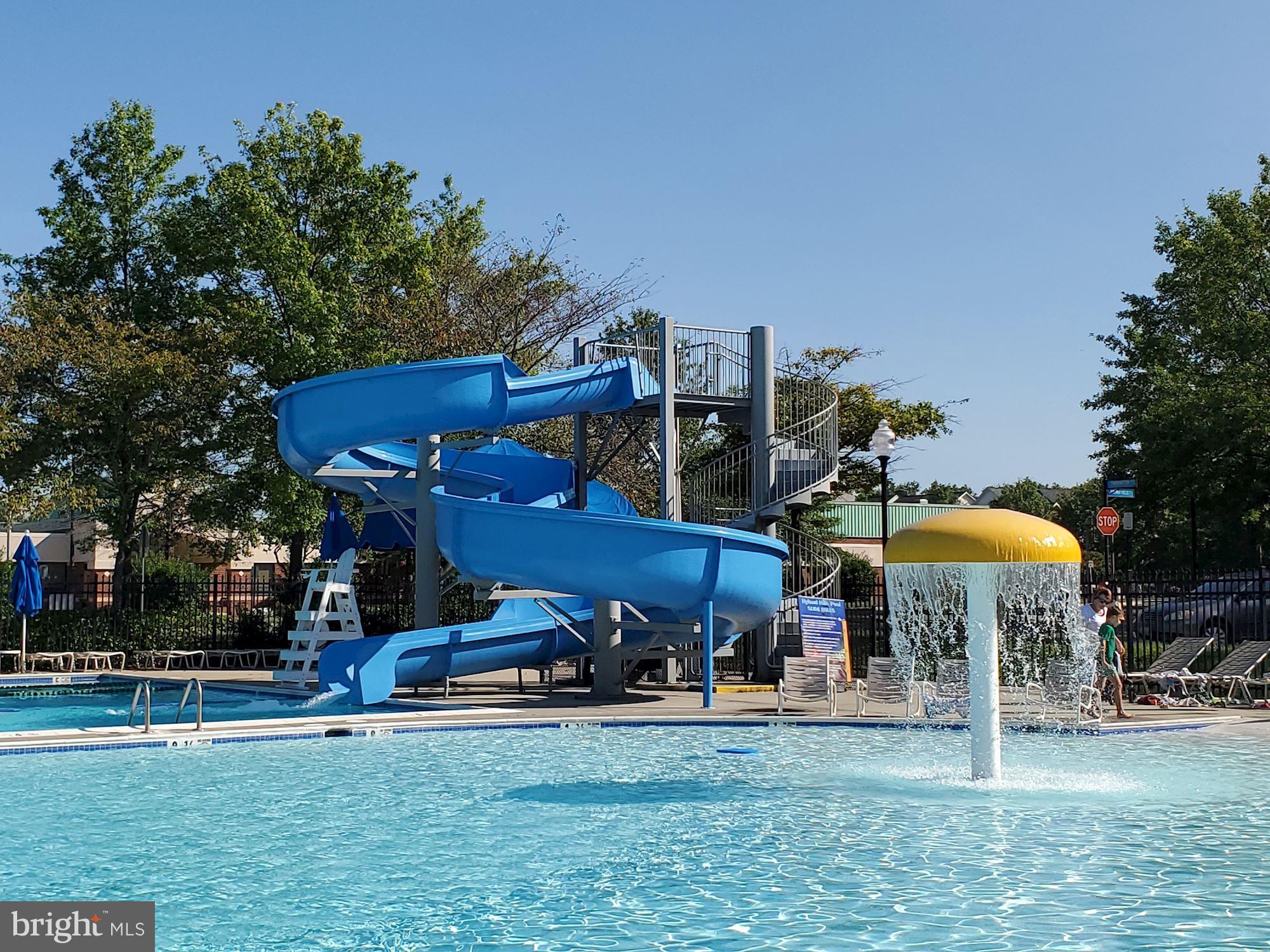 SOUTH RIDING - Residential