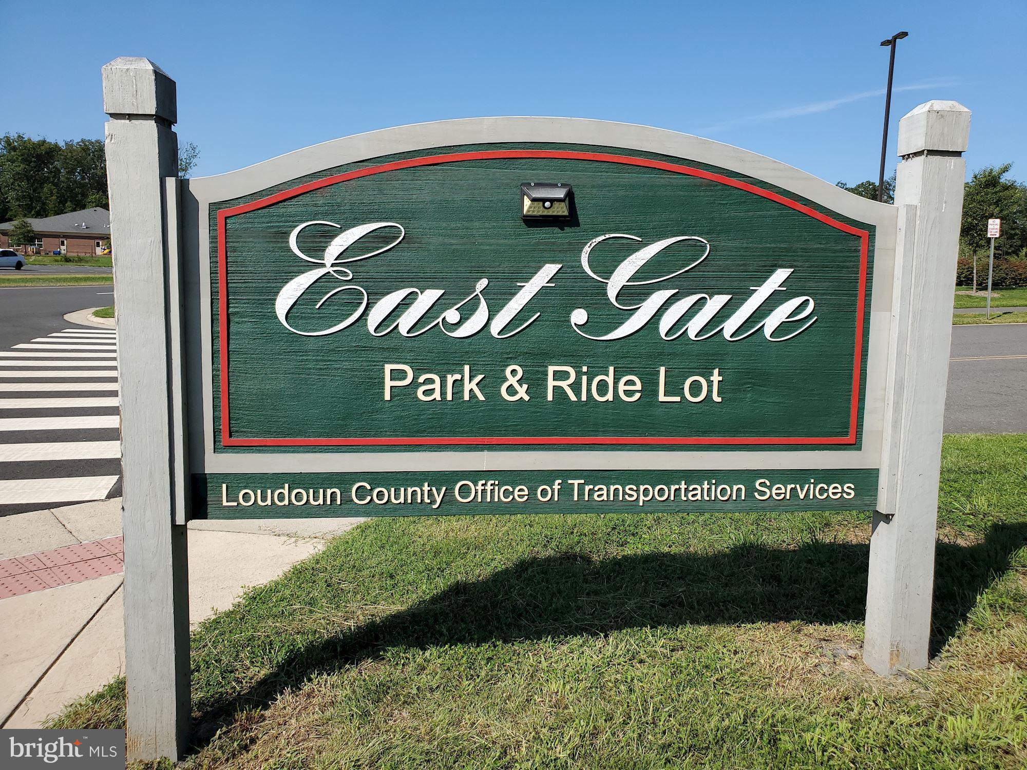 SOUTH RIDING - Residential