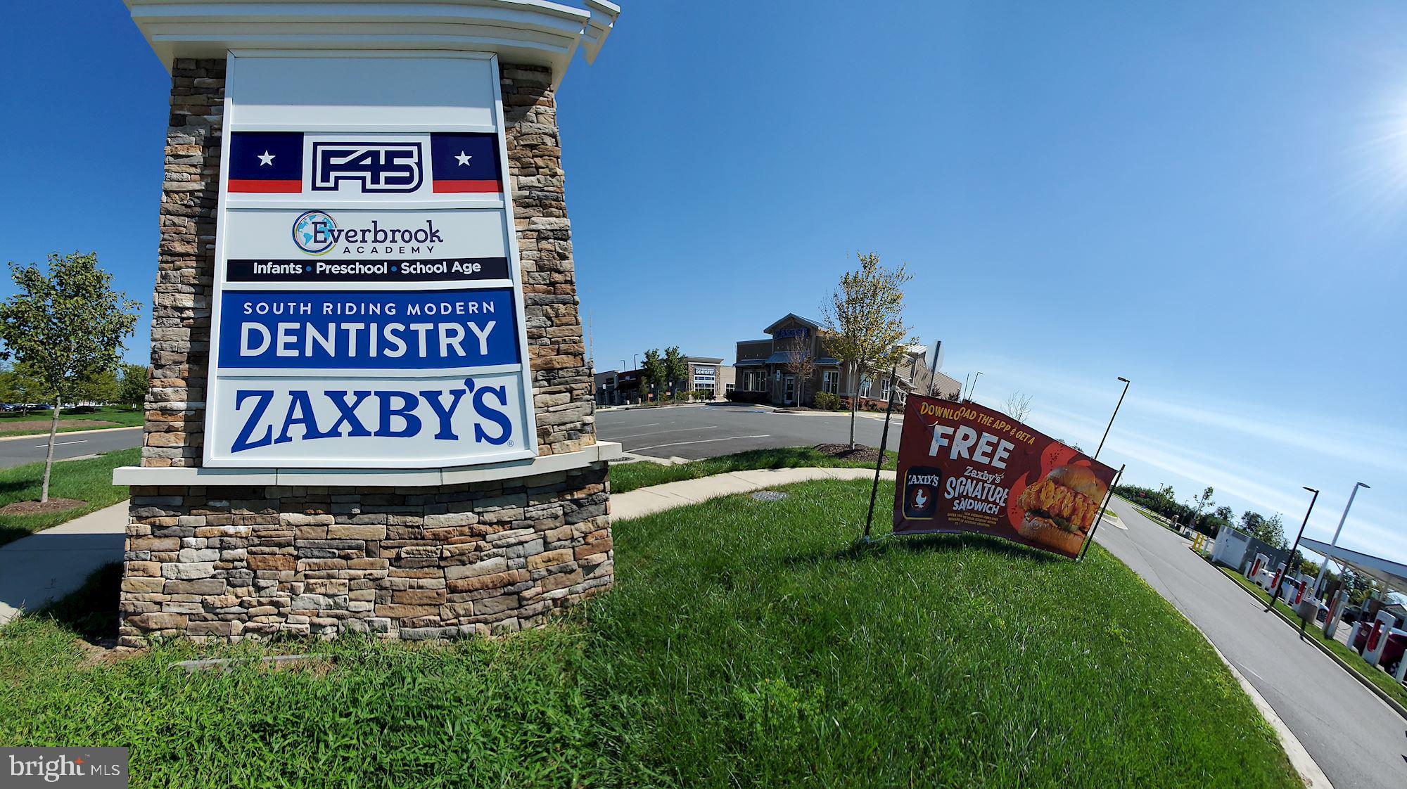 SOUTH RIDING - Residential