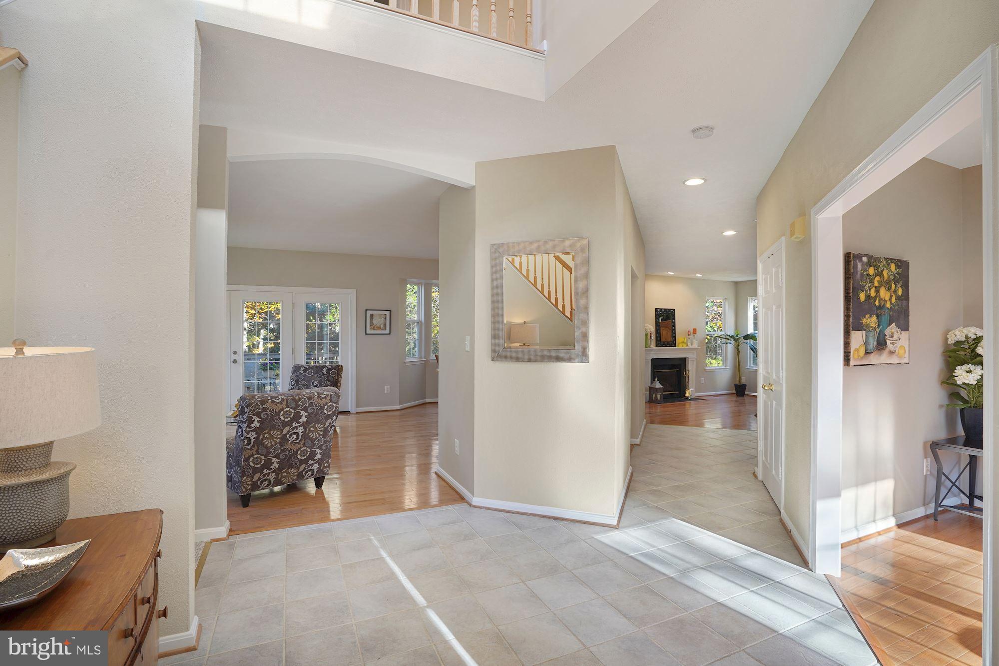 SOUTH RIDING - Residential