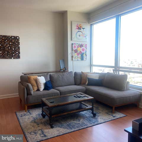 Condo For Rent - 901 N Penn Street #P1905<br/> PHILADELPHIA, PA 19123
