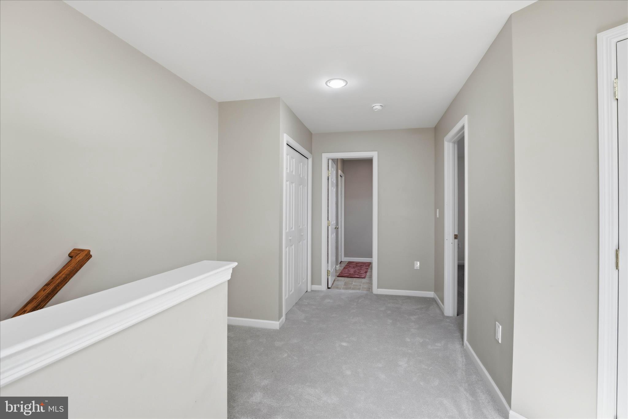 ELM TREE - Residential