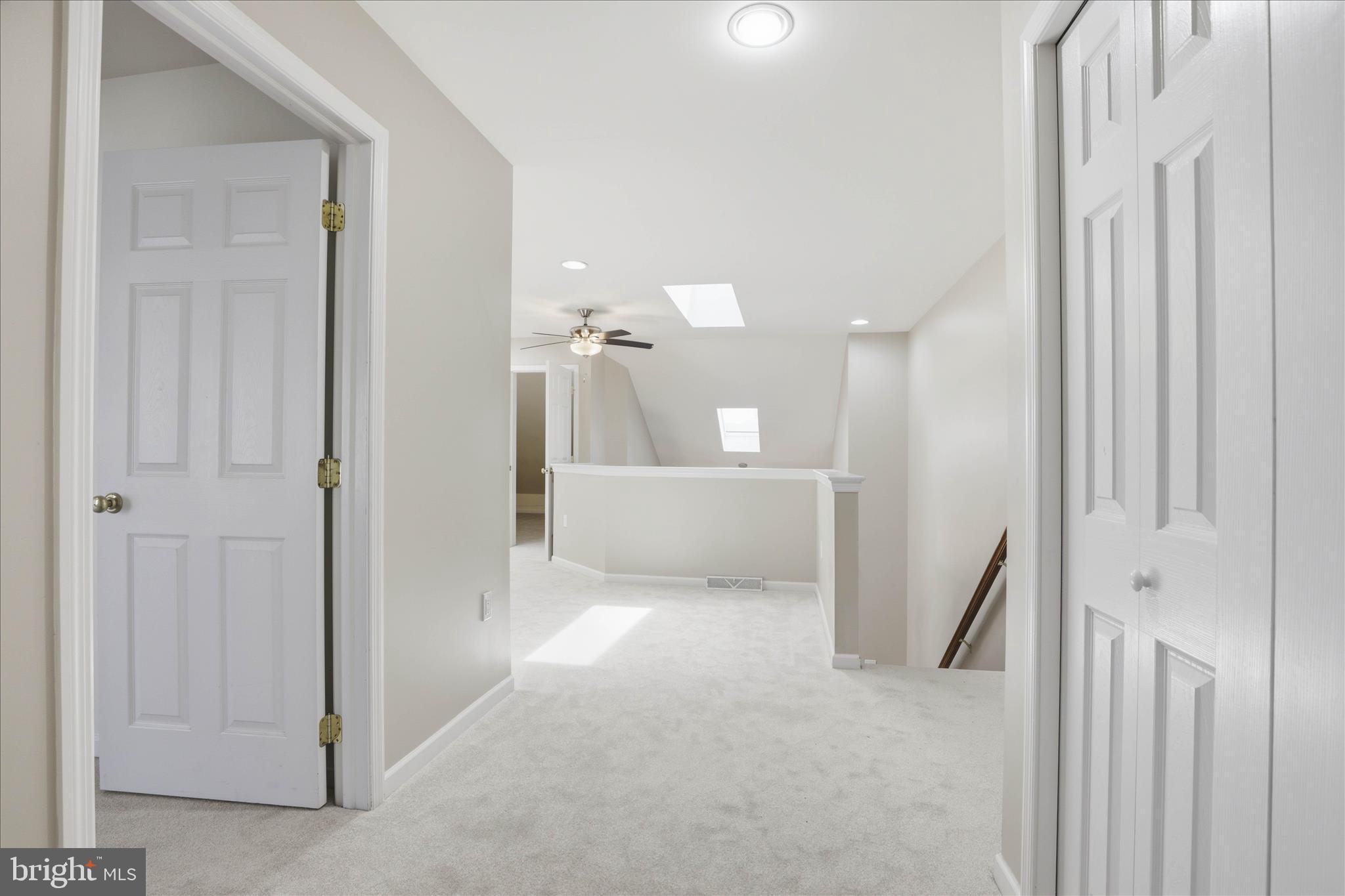 ELM TREE - Residential