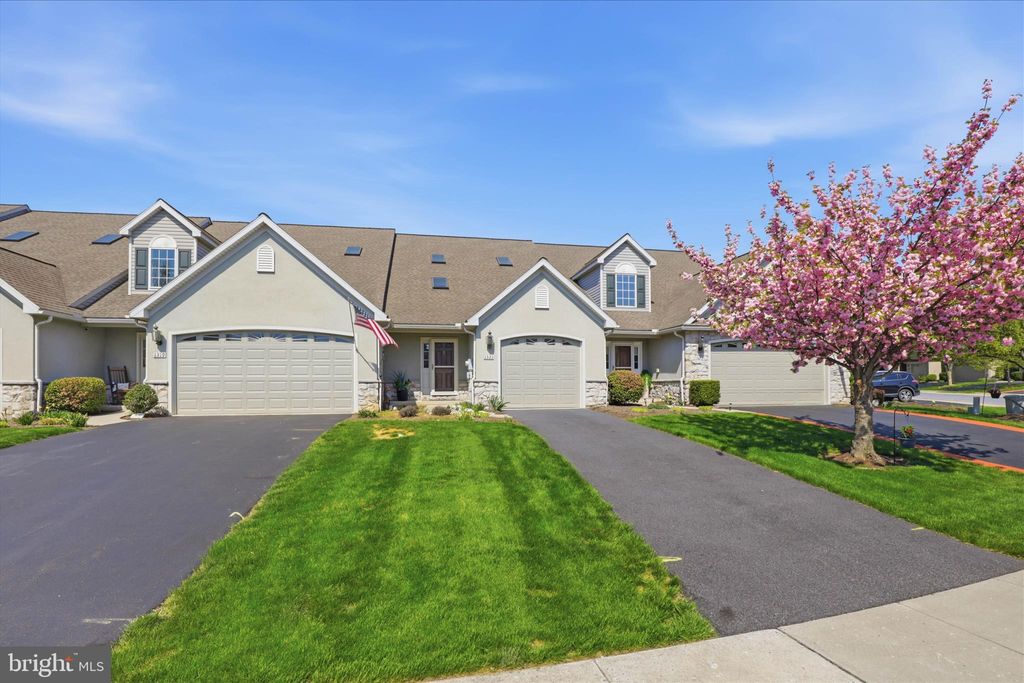 Photo of 1321 Fieldstone Drive, MOUNT JOY, PA 17552 (MLS # PALA2086278)