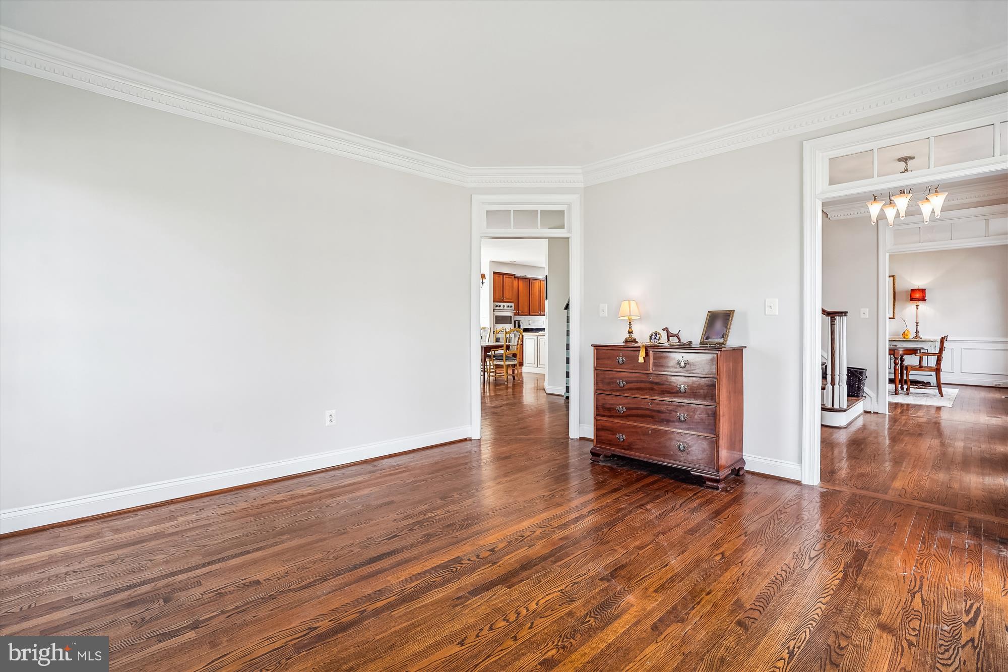 HUNTSMANS RIDGE - Residential