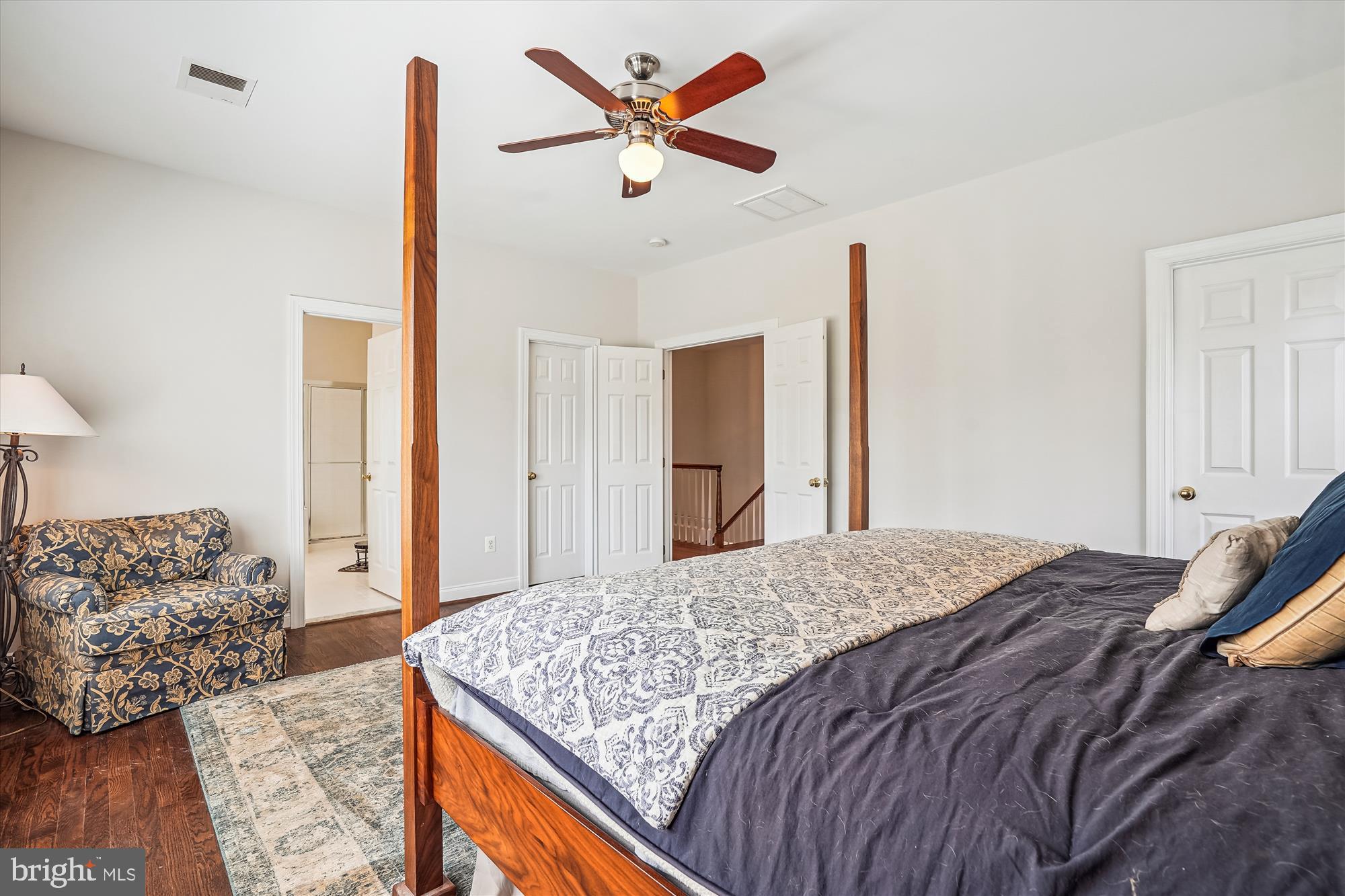 HUNTSMANS RIDGE - Residential