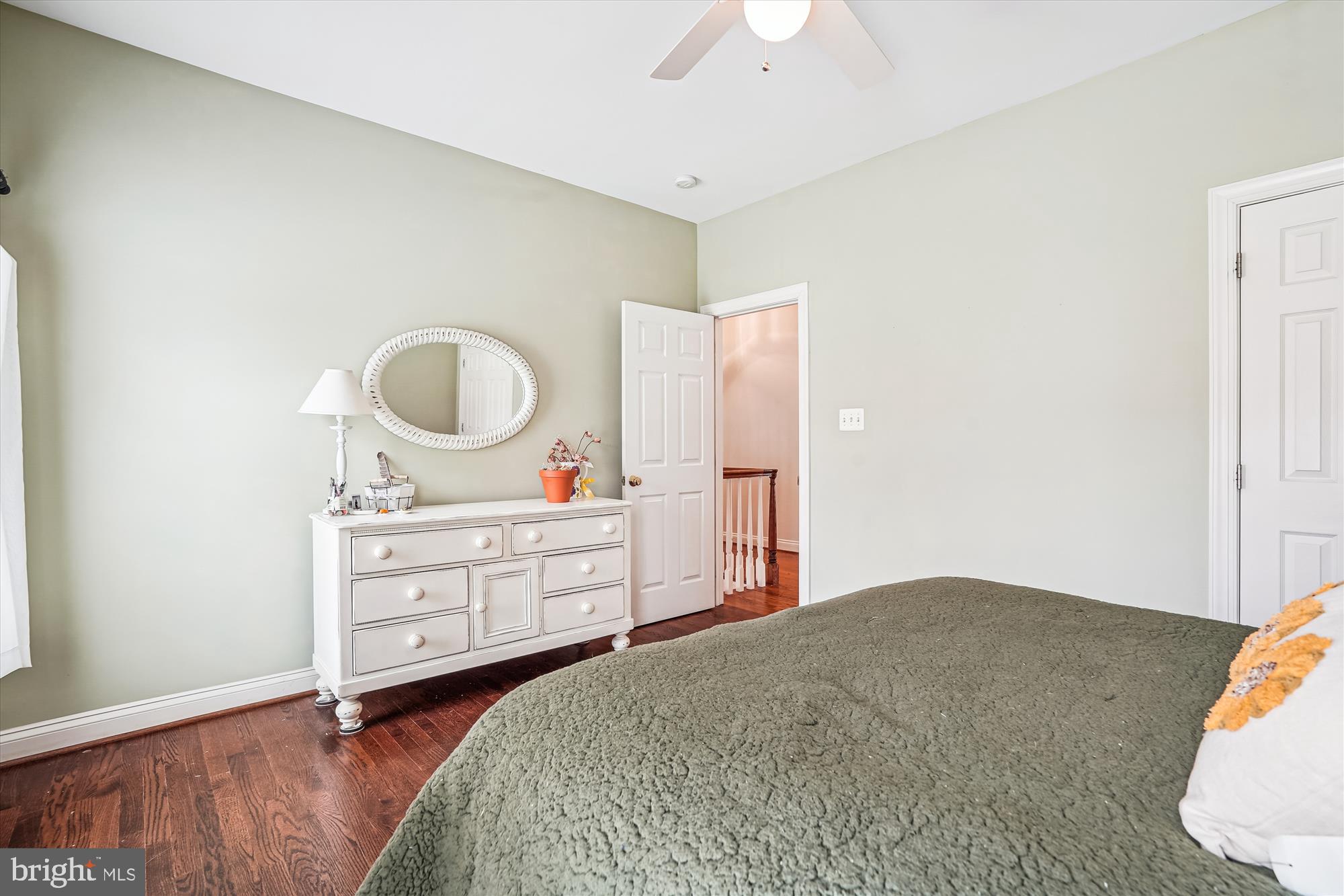 HUNTSMANS RIDGE - Residential