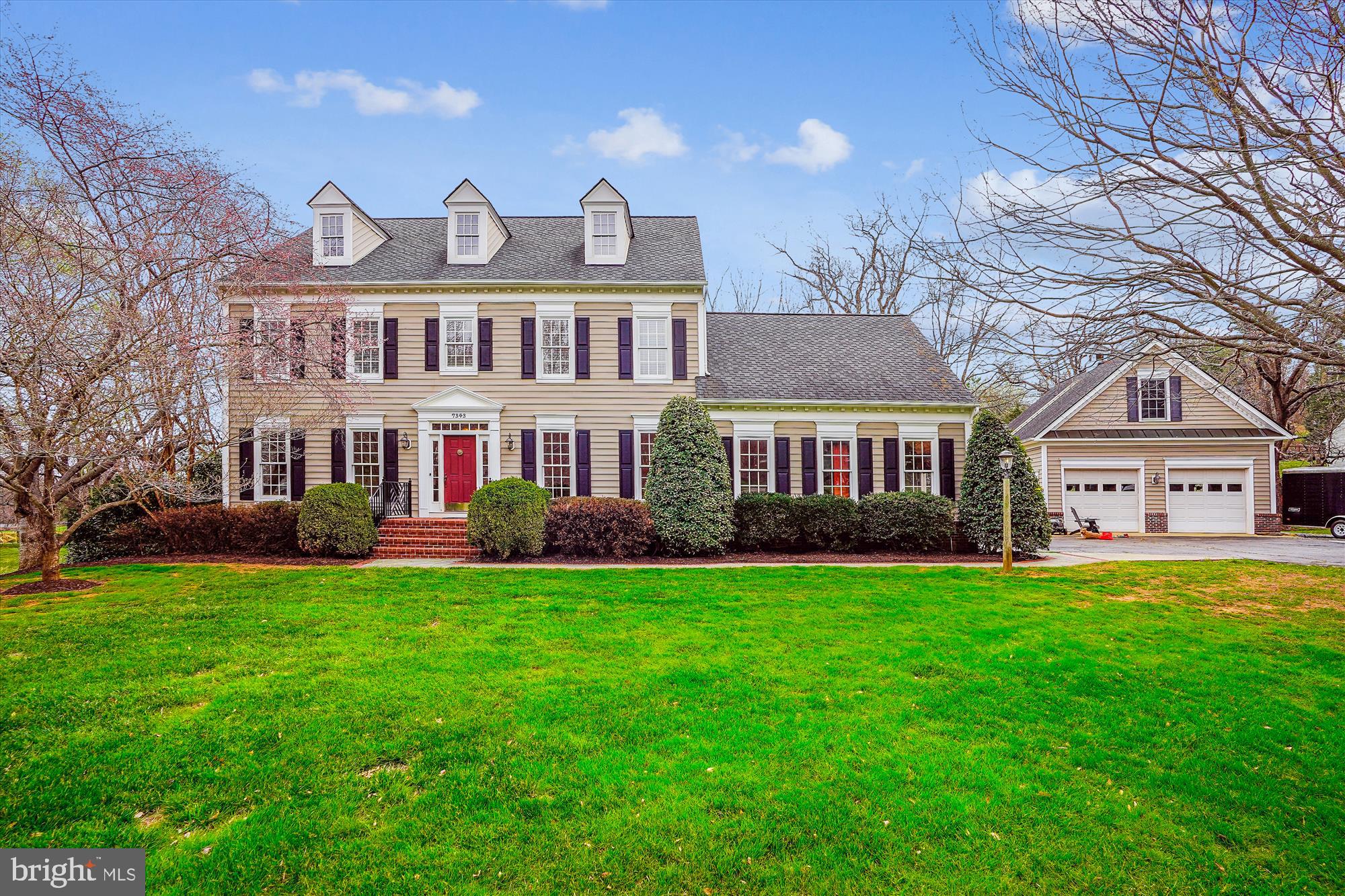 HUNTSMANS RIDGE - Residential