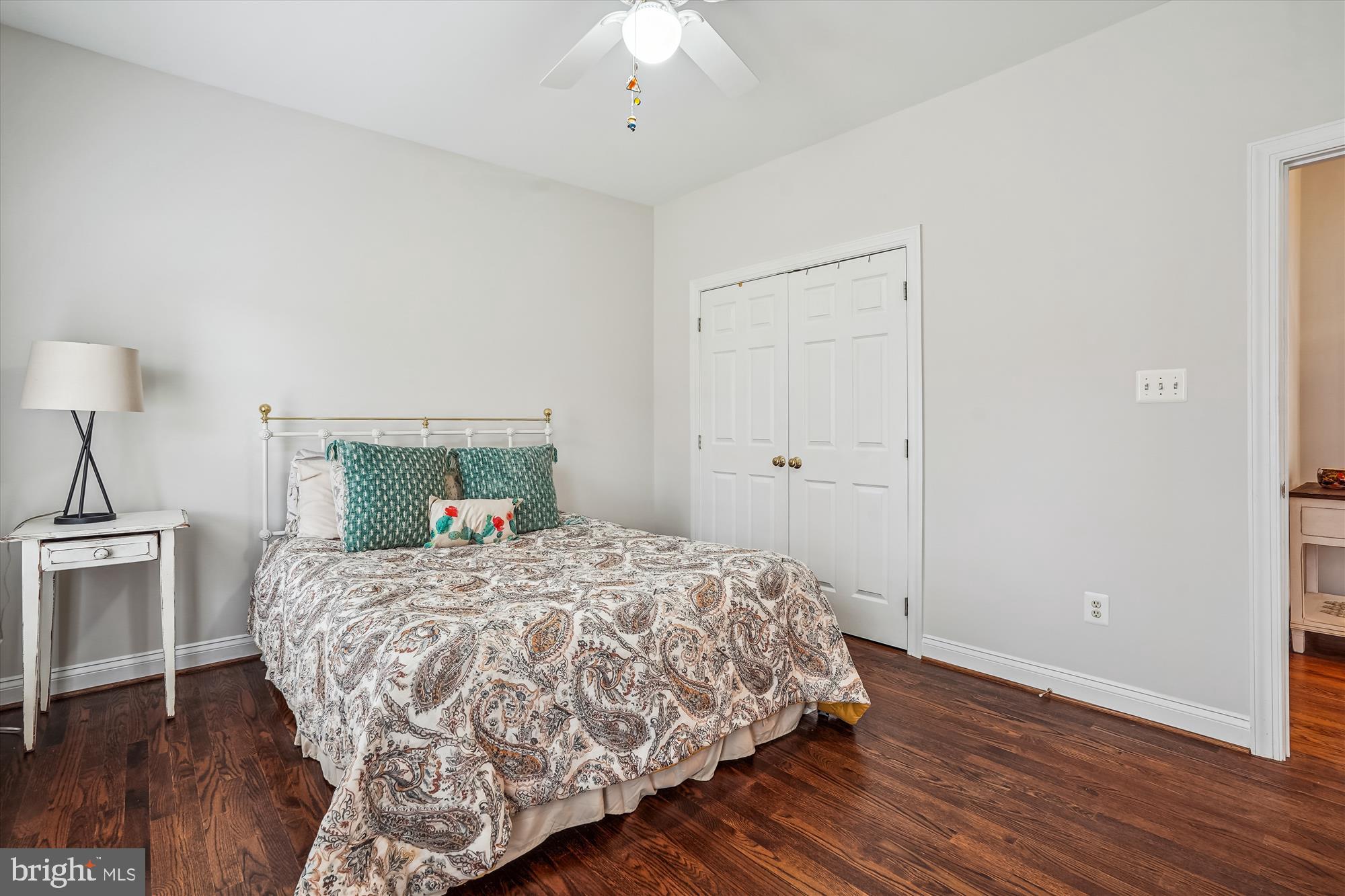 HUNTSMANS RIDGE - Residential