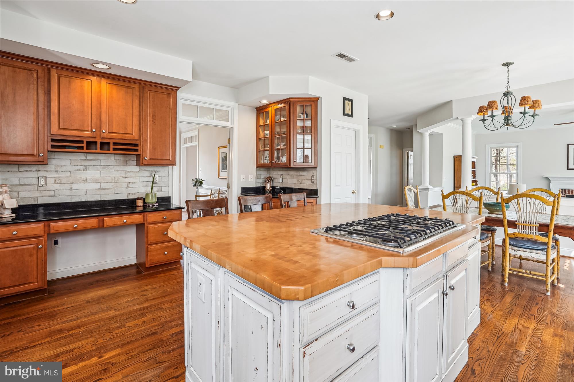 HUNTSMANS RIDGE - Residential