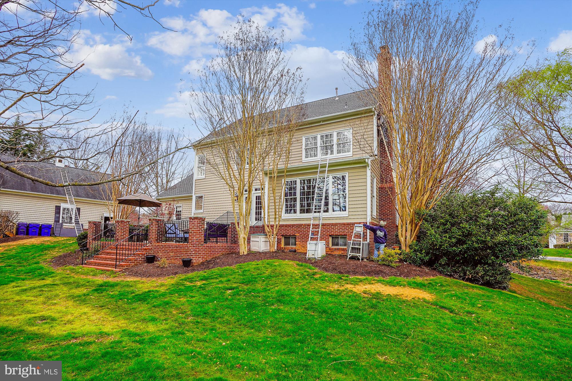 HUNTSMANS RIDGE - Residential