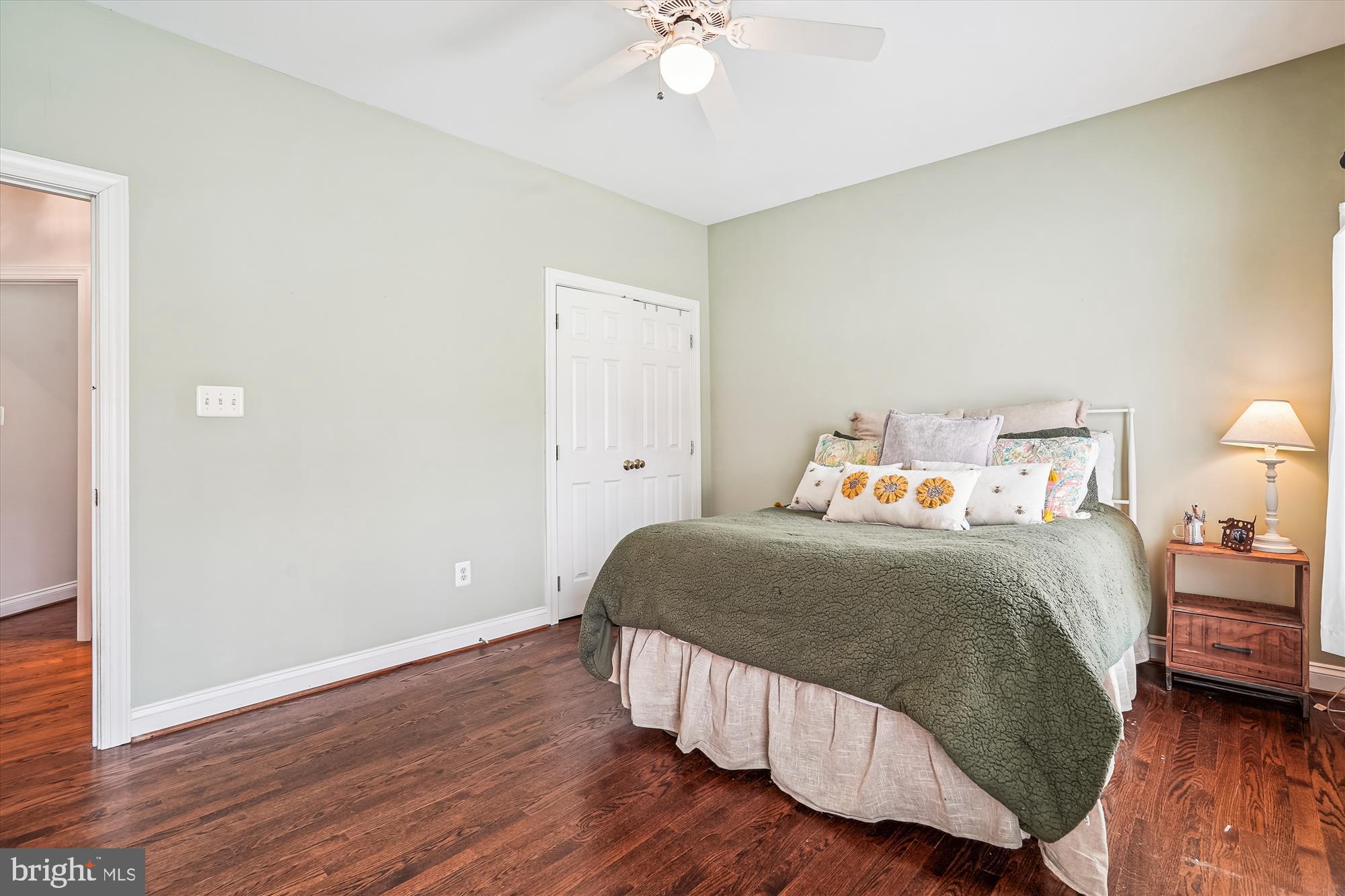 HUNTSMANS RIDGE - Residential