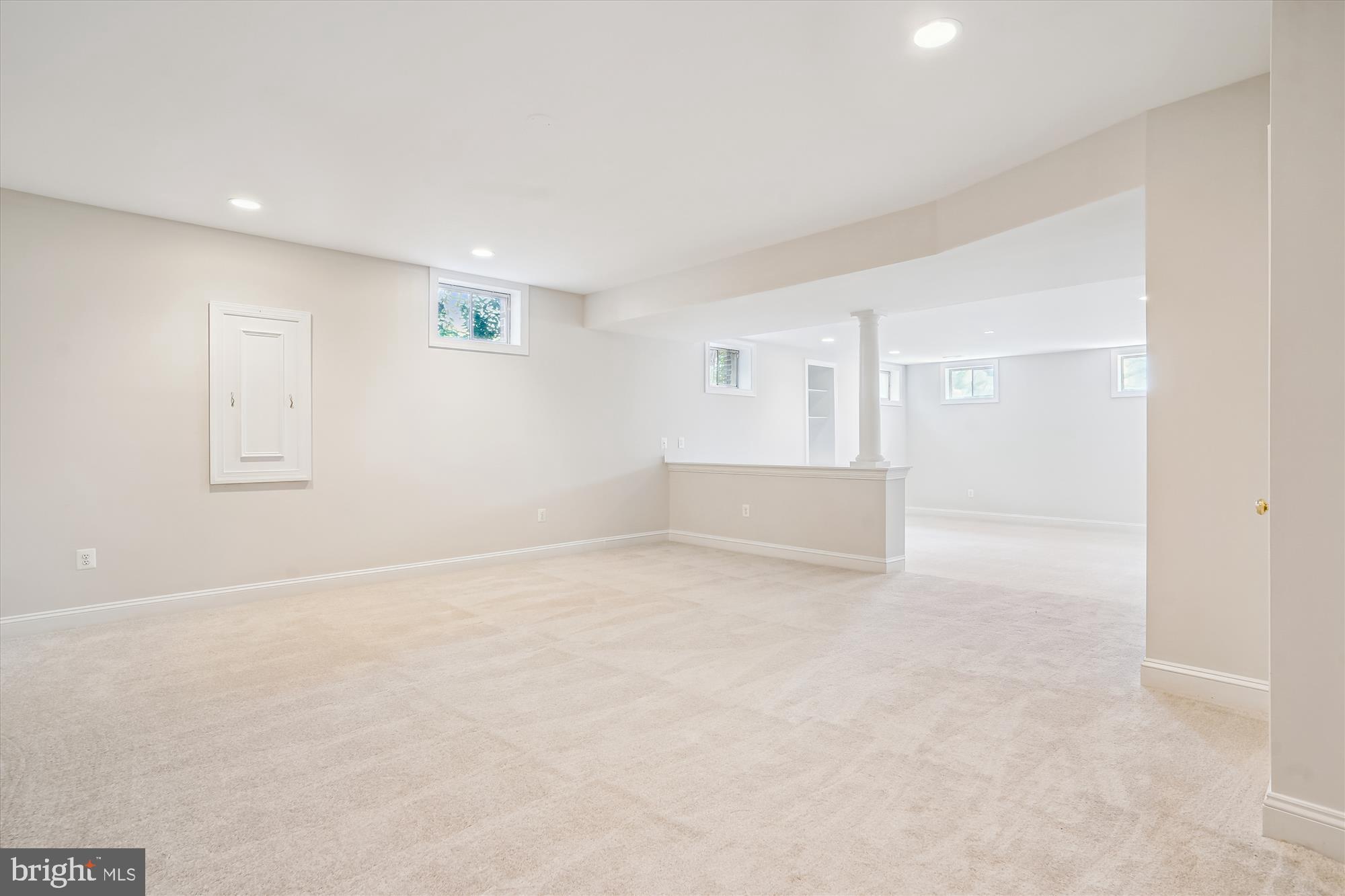 HUNTSMANS RIDGE - Residential