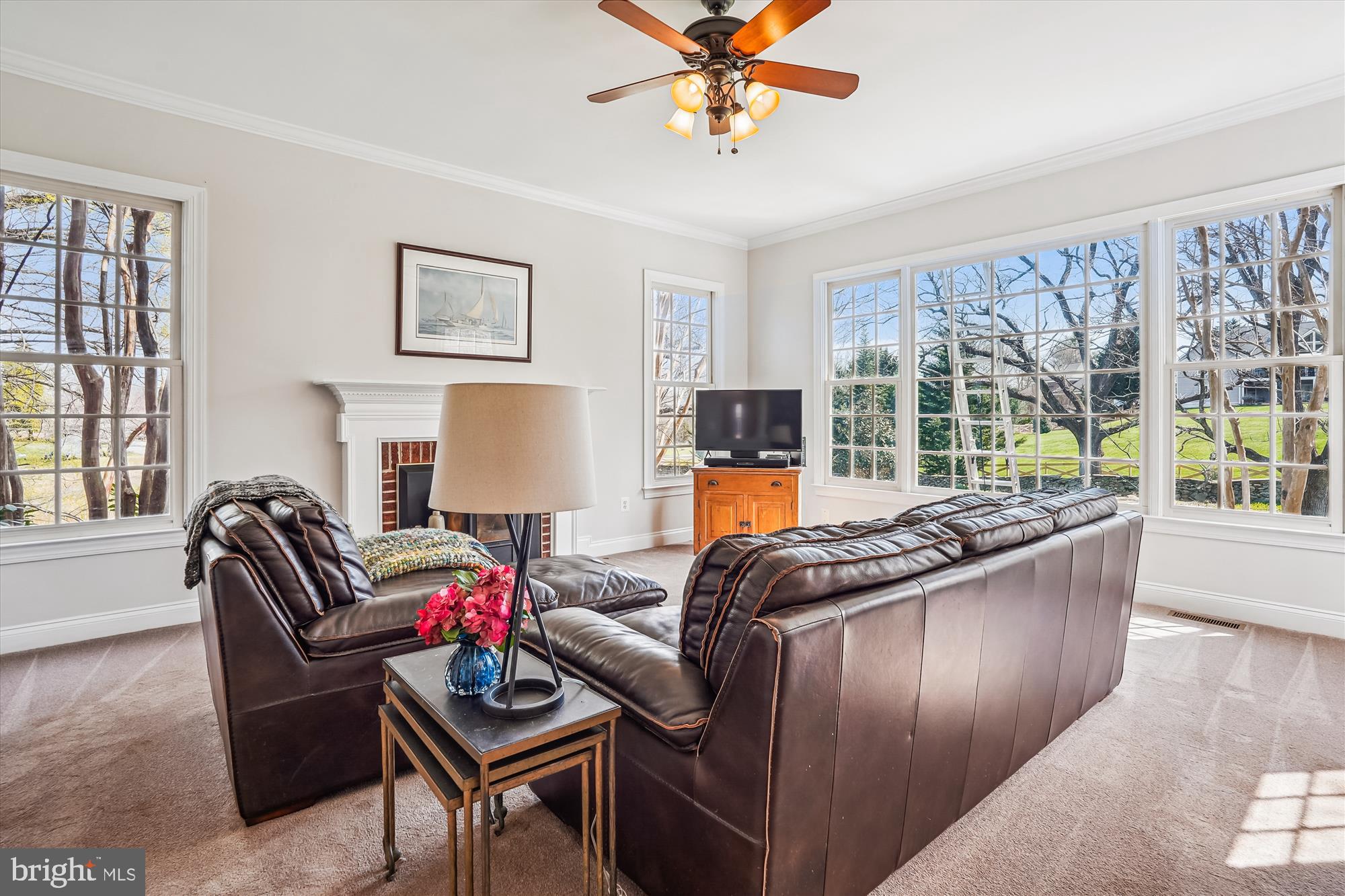 HUNTSMANS RIDGE - Residential