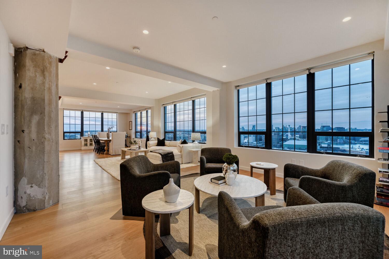 LOCUST POINT - Residential