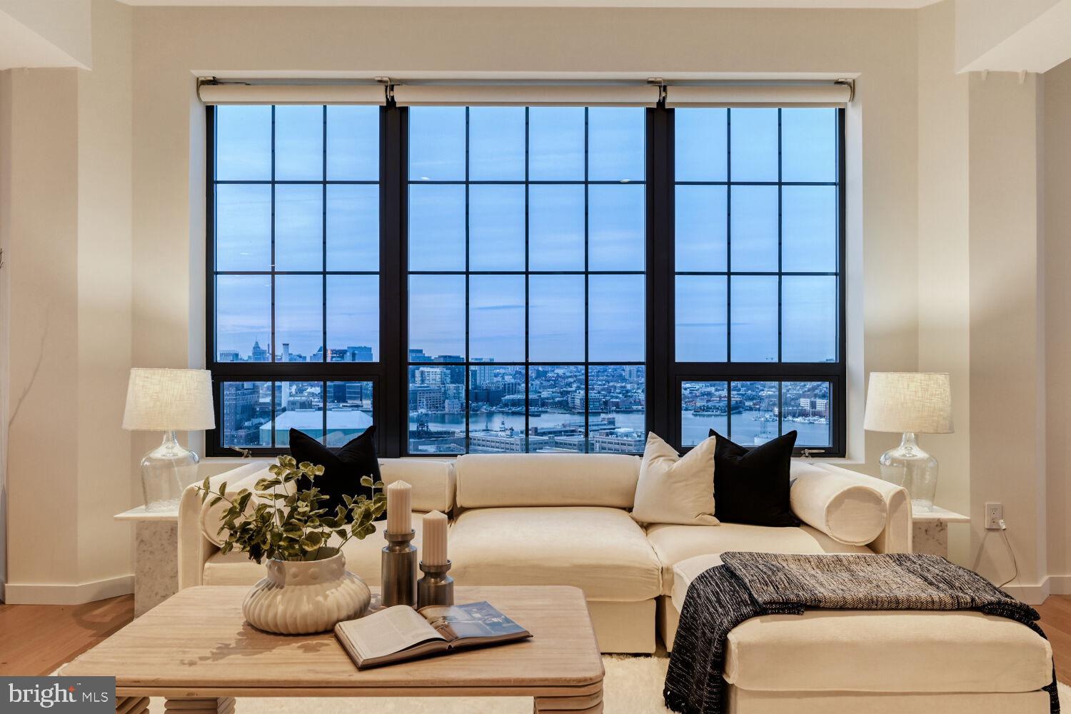 LOCUST POINT - Residential