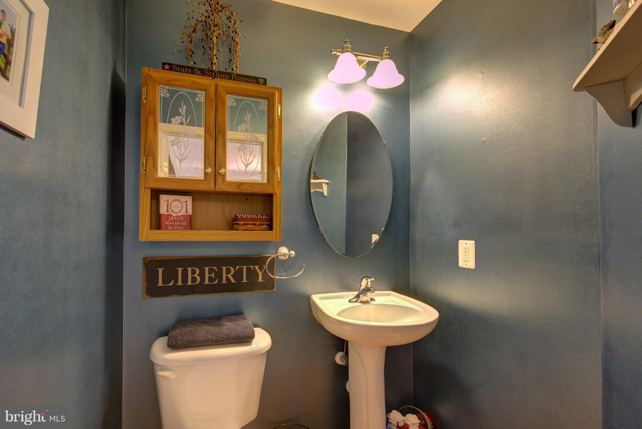 LAKELAND PLACE - Residential