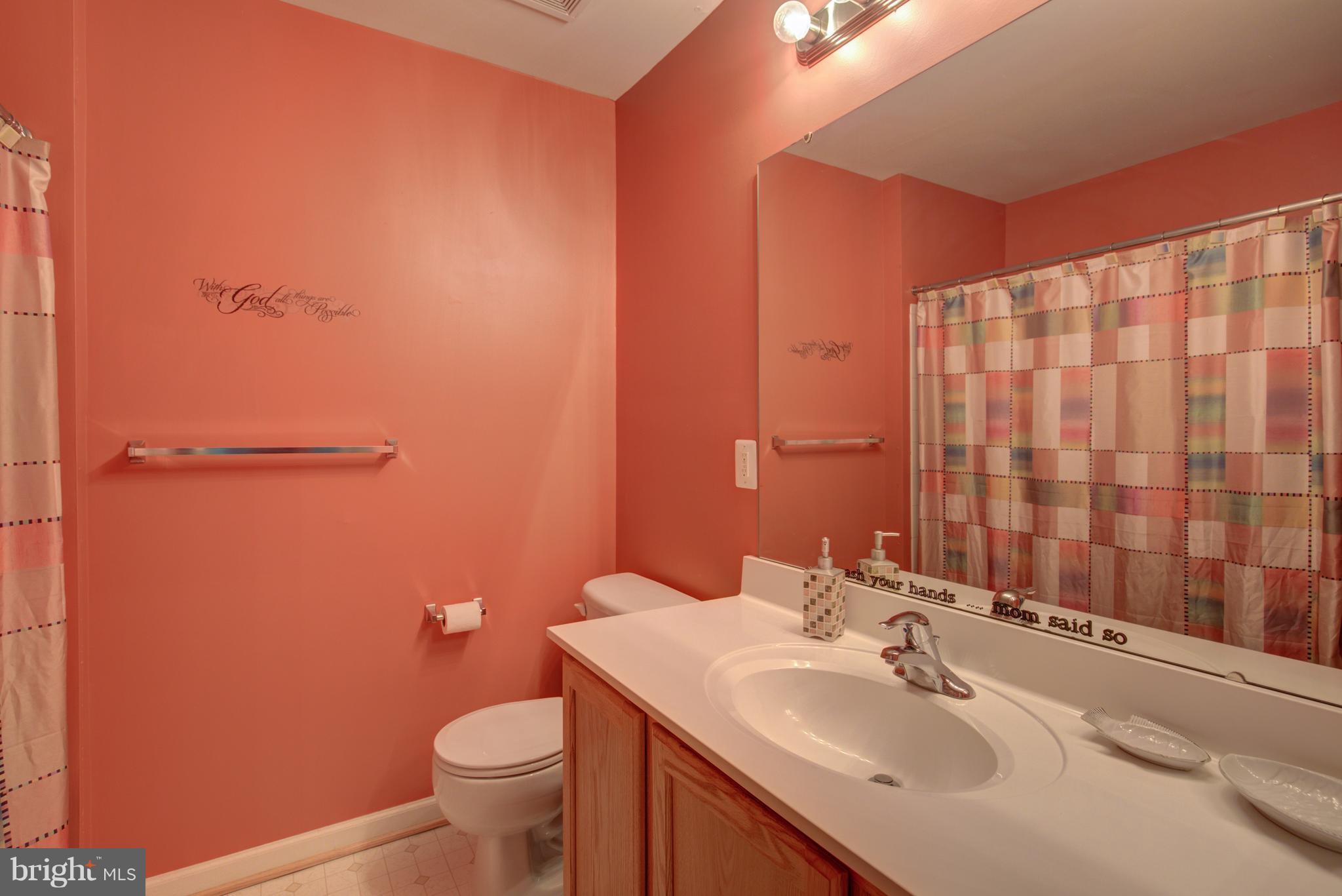 LAKELAND PLACE - Residential