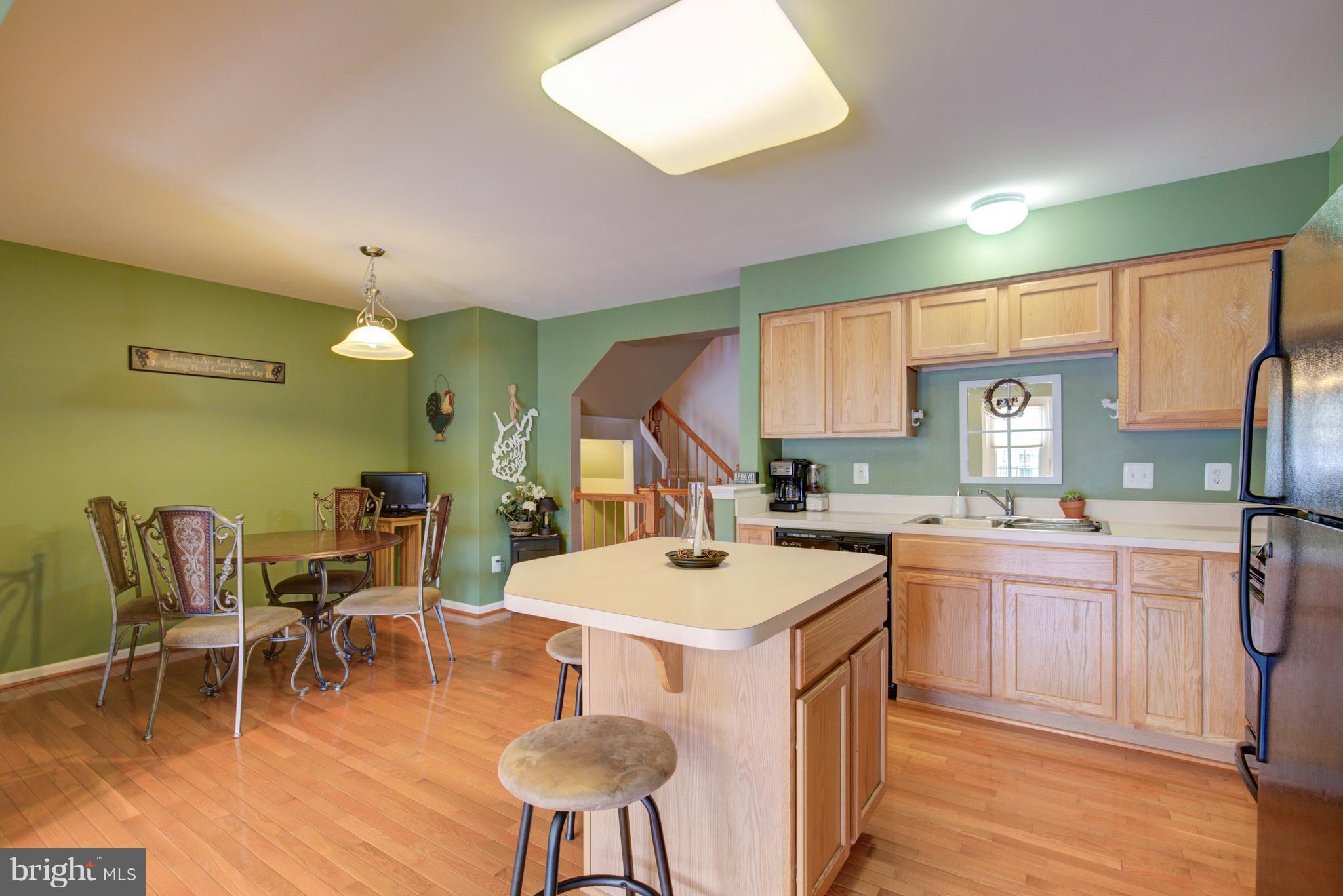 LAKELAND PLACE - Residential