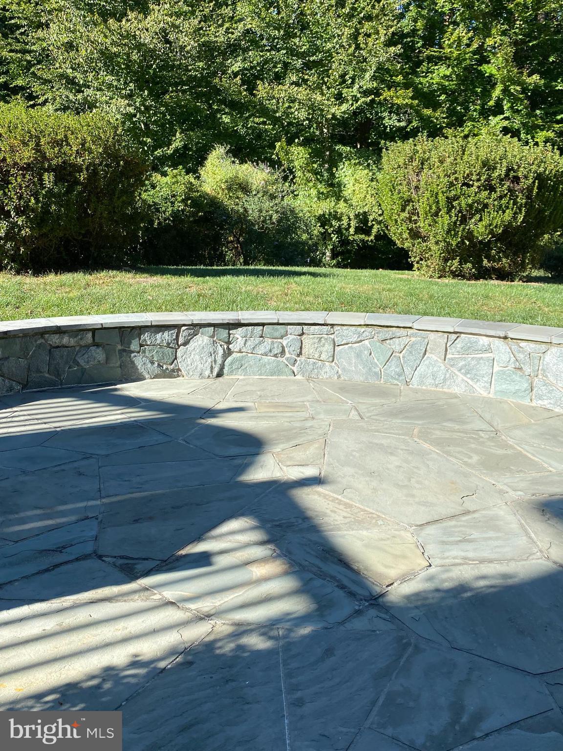 LANGLEY OAKS - Residential Lease