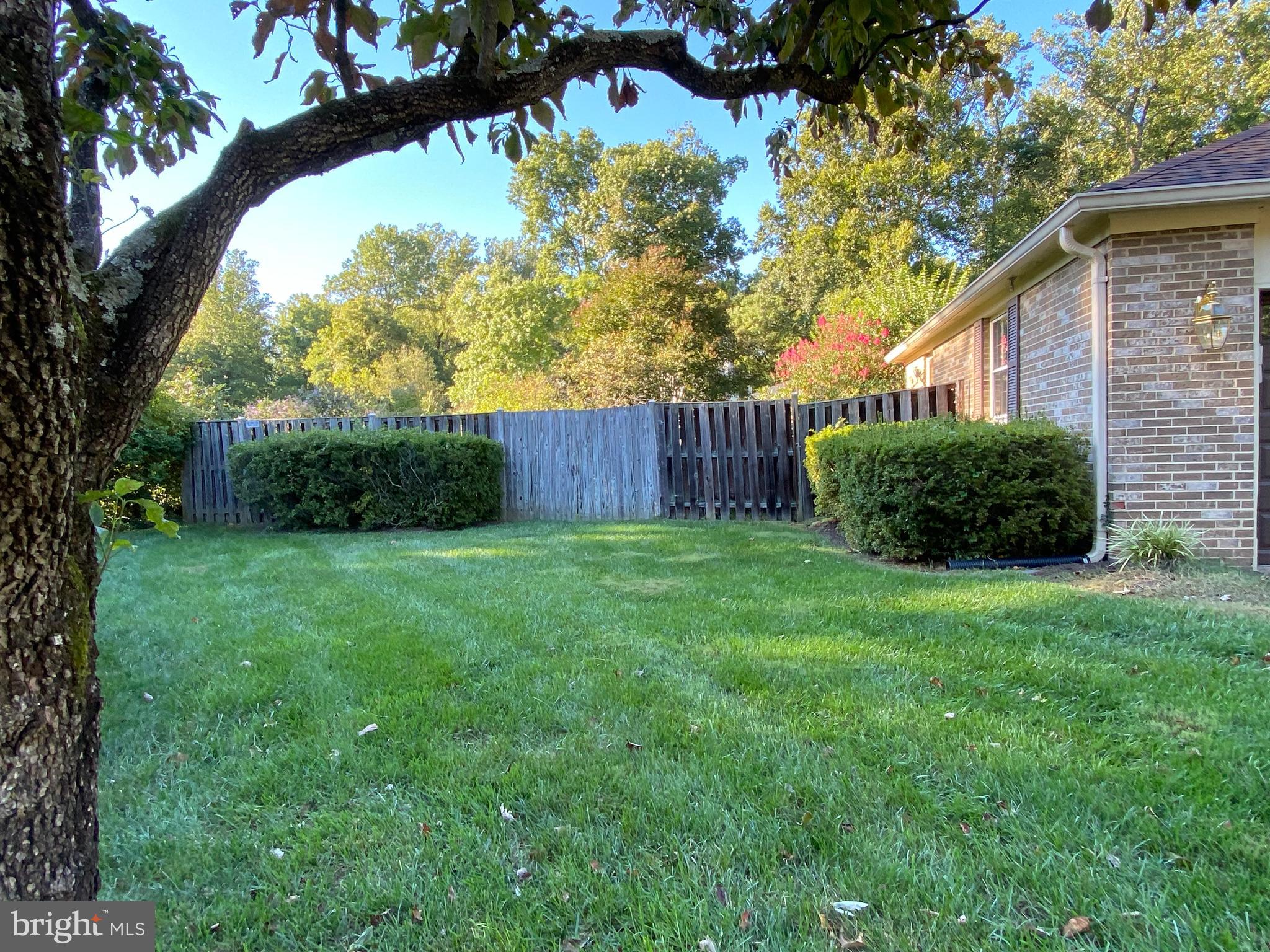 LANGLEY OAKS - Residential Lease