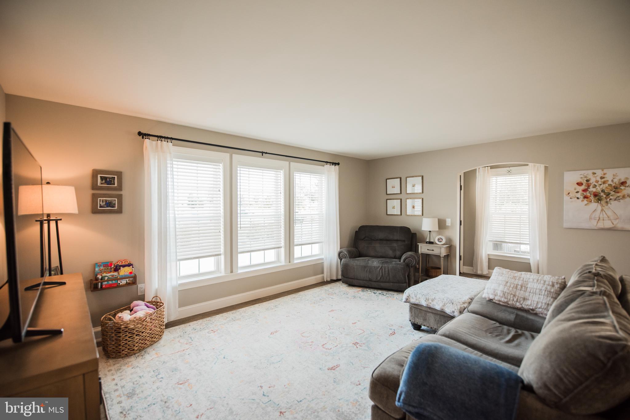 SPRING VALLEY VILLAG - Residential