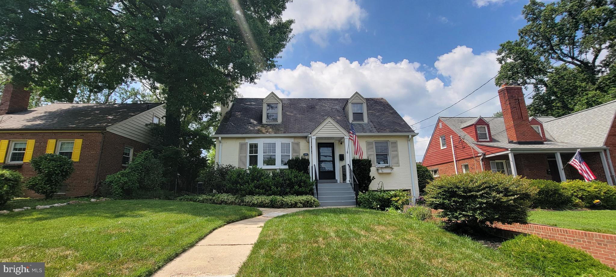 309 TIMBERWOOD AVENUE