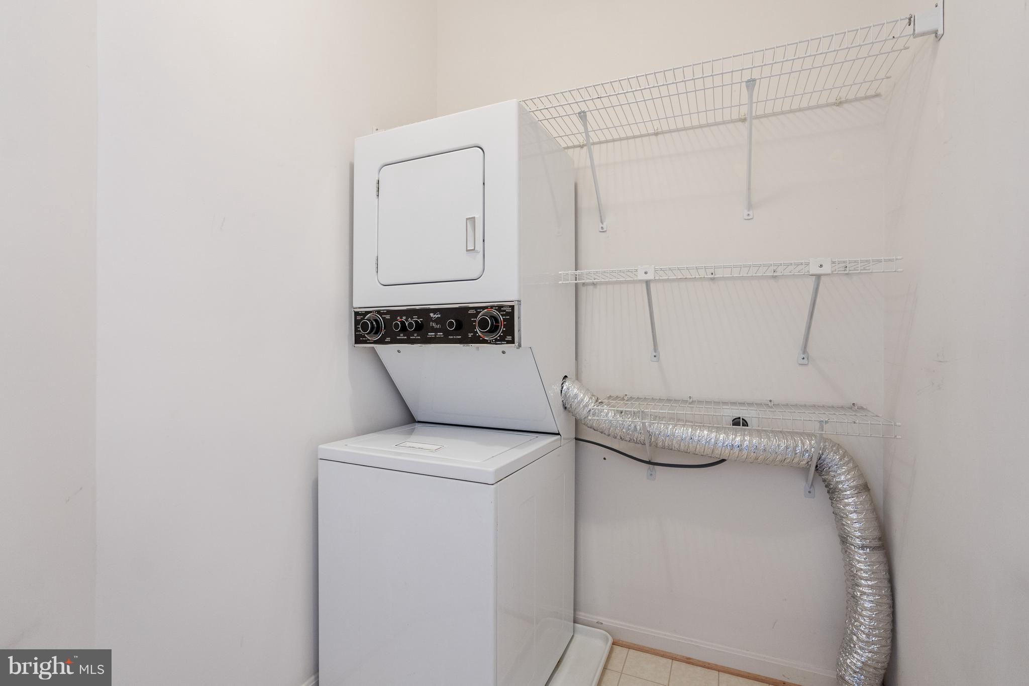 KENWOOD TOWNES - Residential