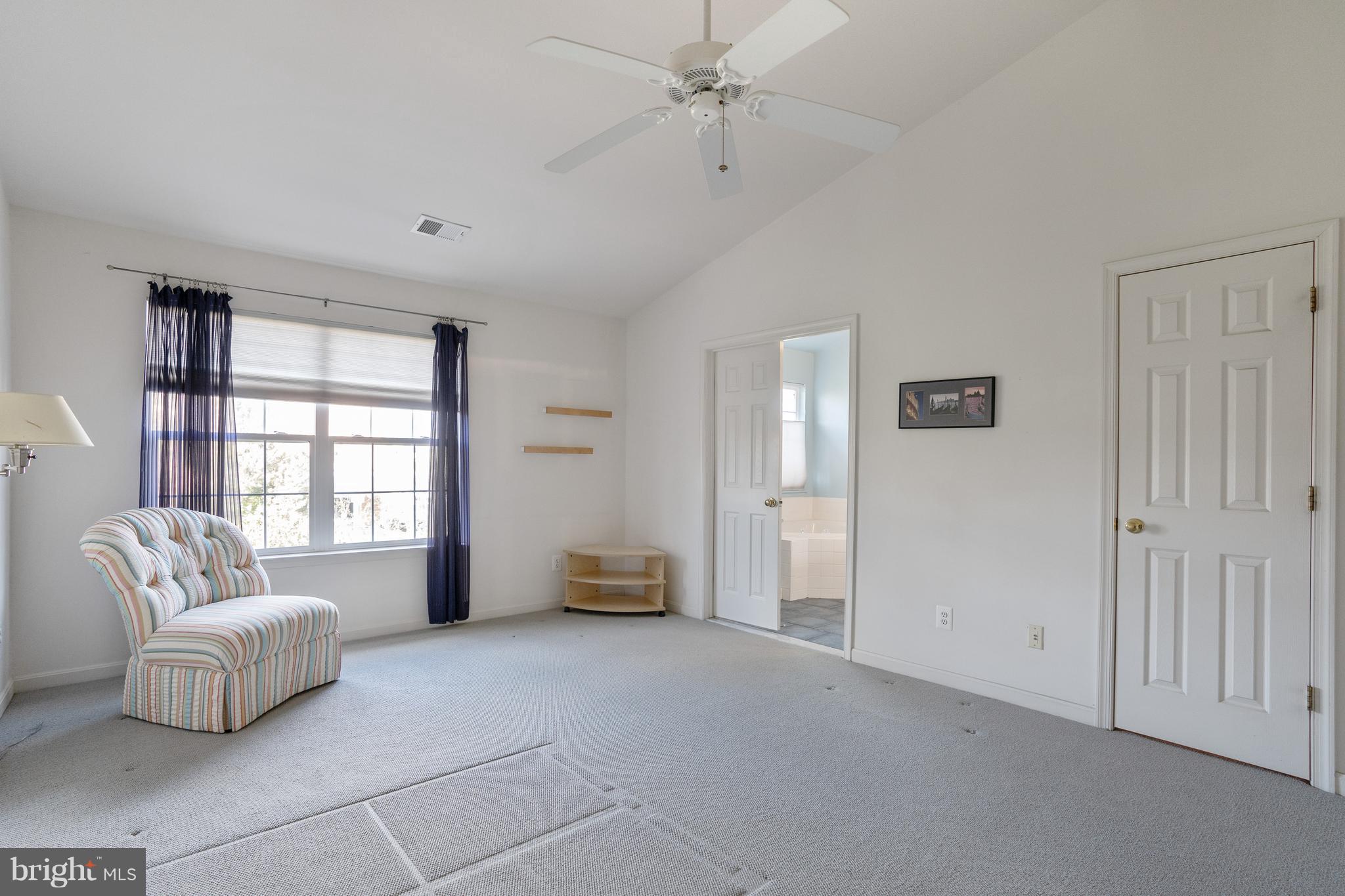 KENWOOD TOWNES - Residential