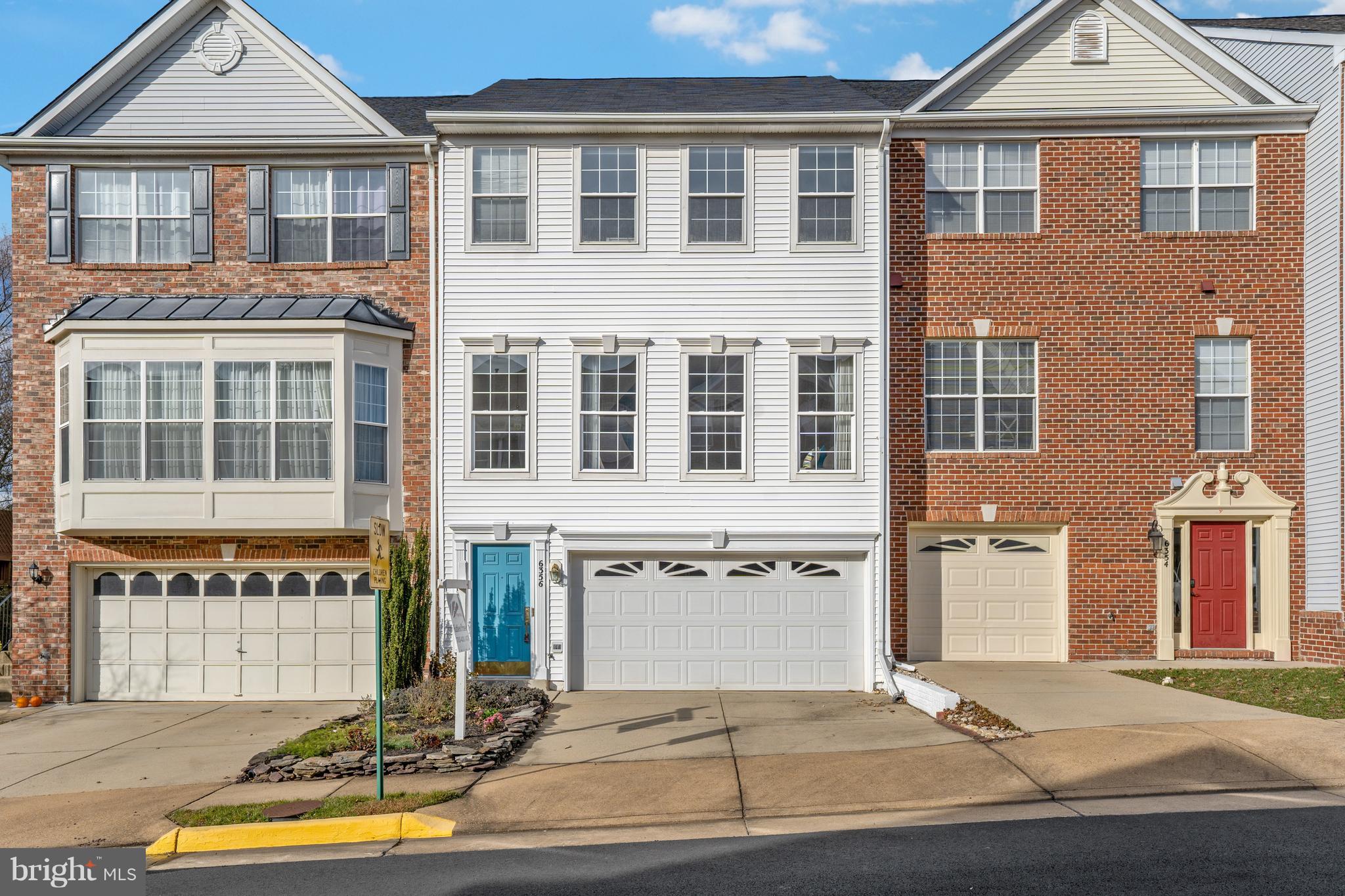 KENWOOD TOWNES - Residential