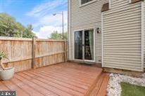 WOODLAWN MEWS - Residential Lease