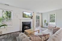 WOODLAWN MEWS - Residential Lease