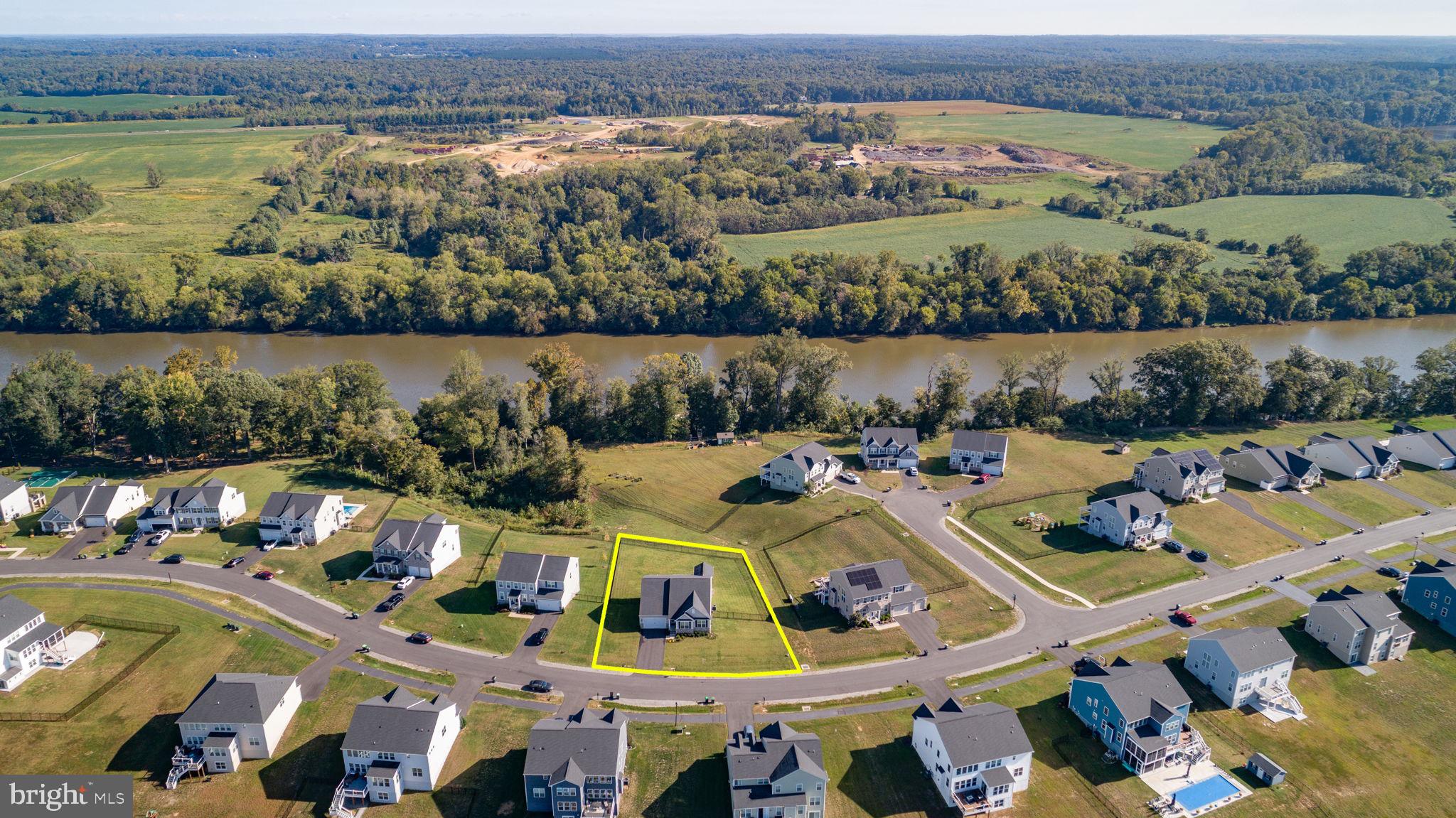 1805 LEGACY LANE