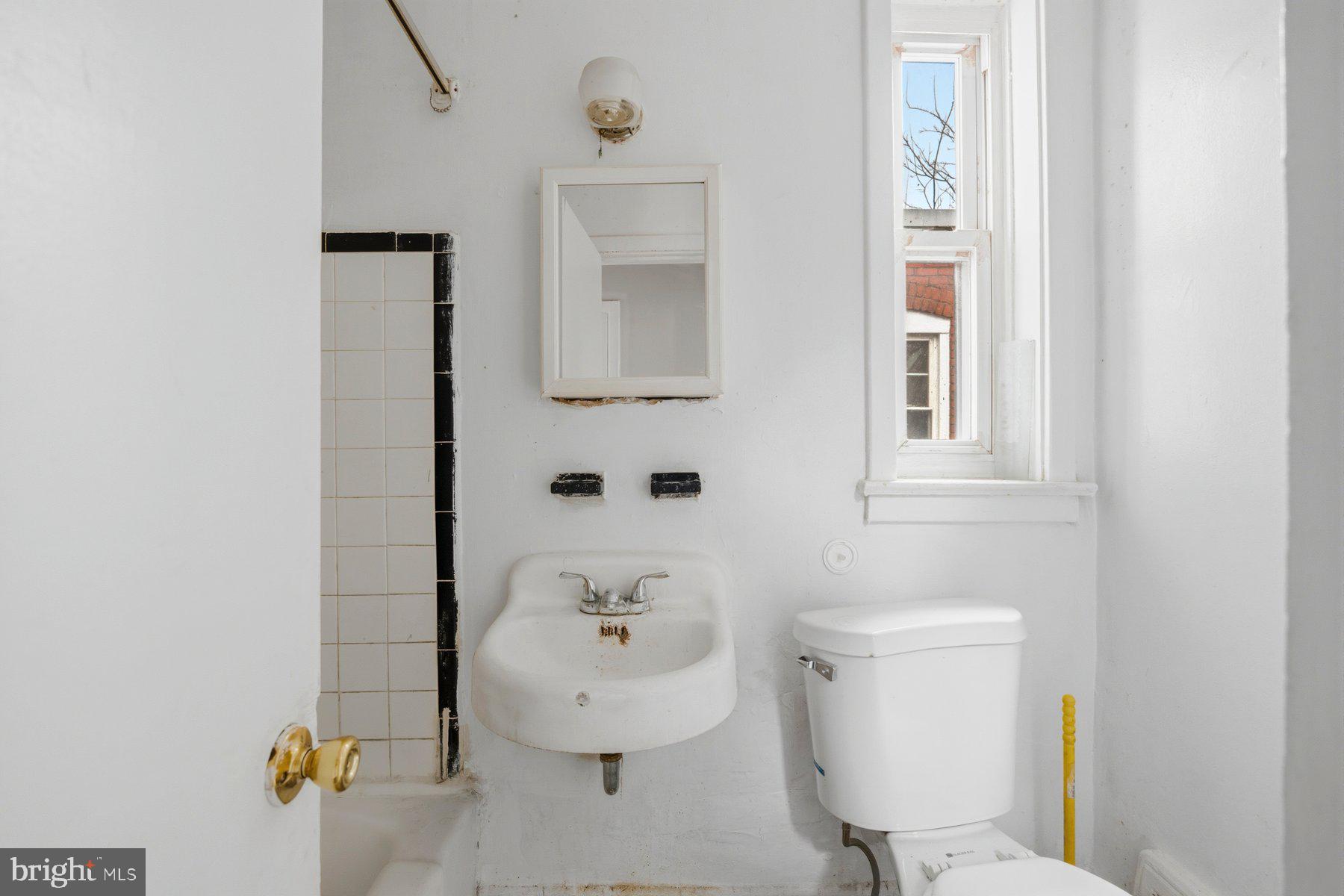 RITCHIE HEIGHTS - Residential