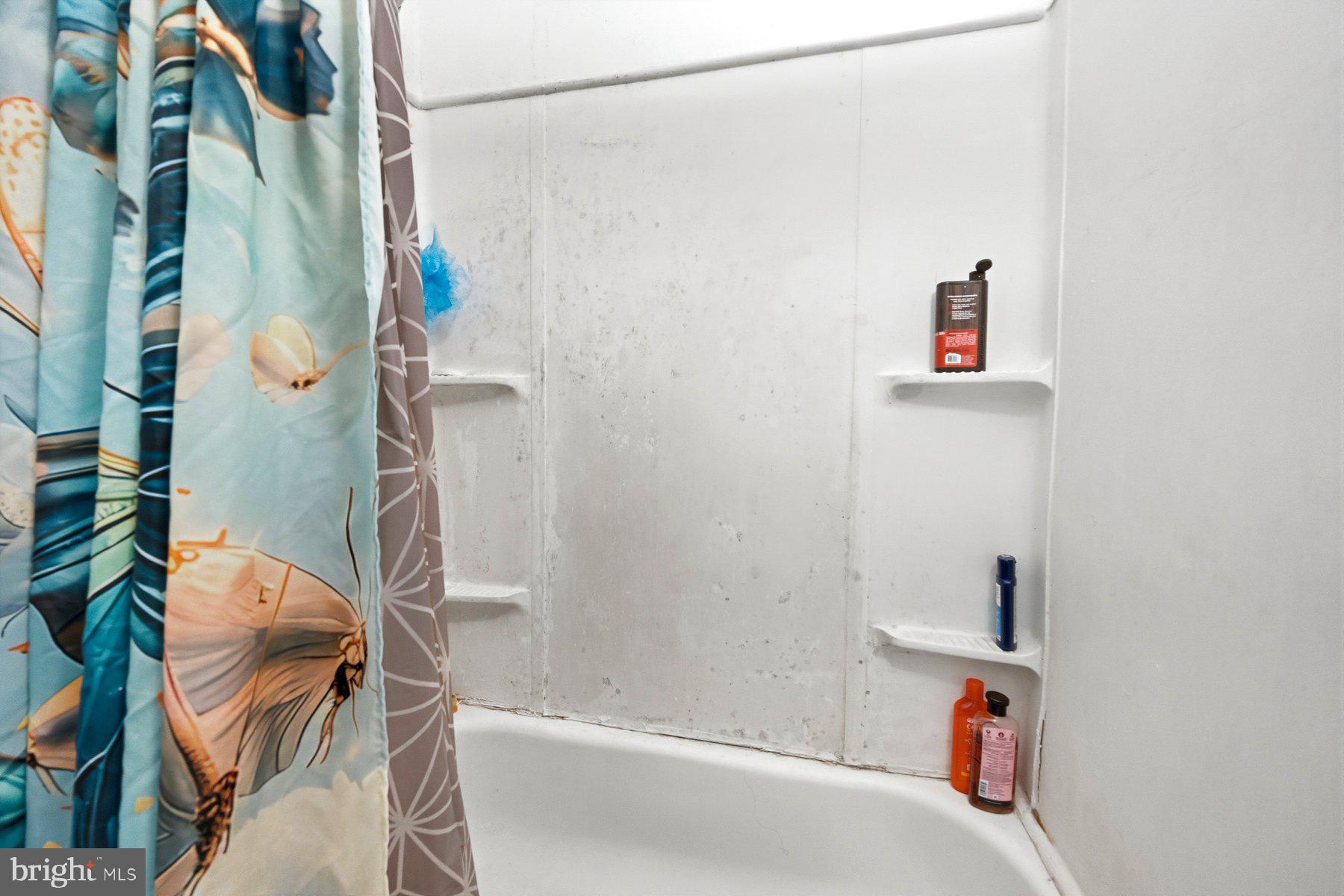 RITCHIE HEIGHTS - Residential