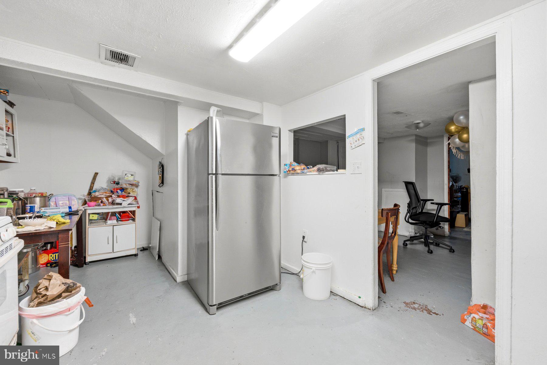 RITCHIE HEIGHTS - Residential