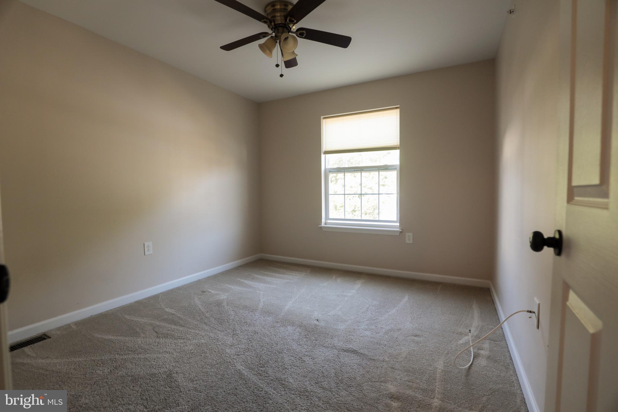 ROXBOROUGH - Residential