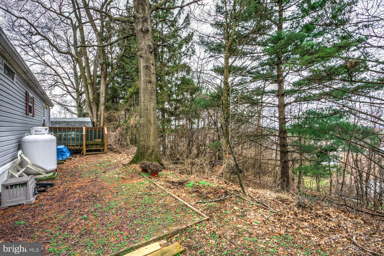 OVERLOOK ESTATES - Residential