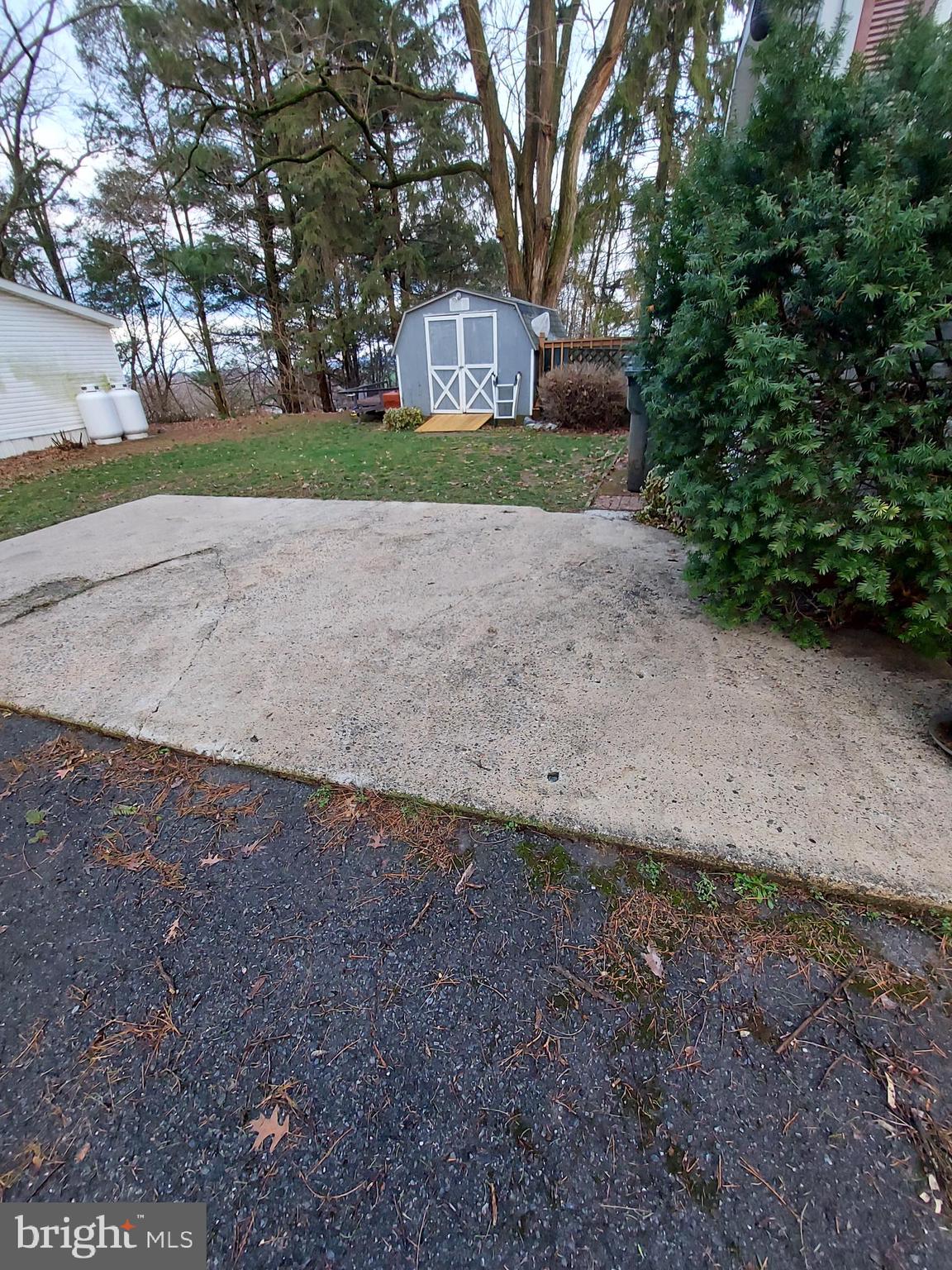 OVERLOOK ESTATES - Residential