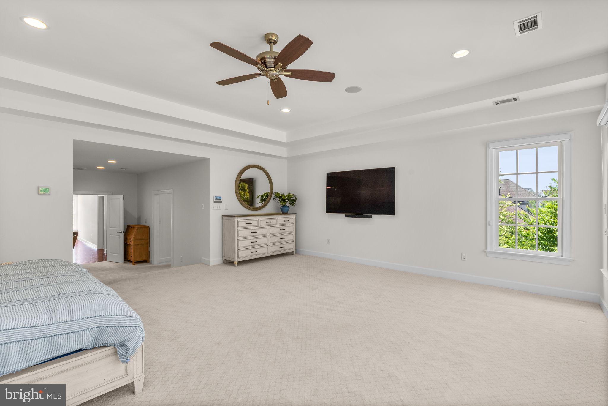 MAPLE LAWN FARMS - Residential