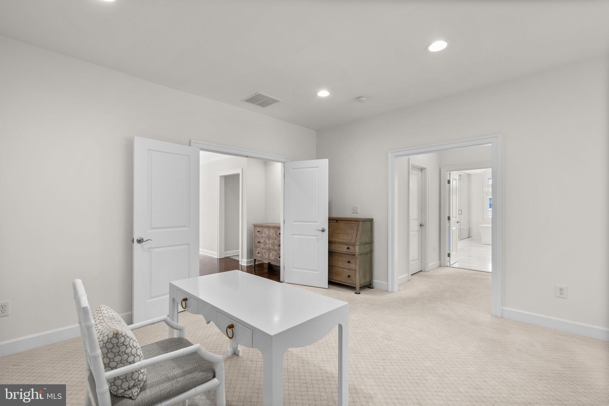 MAPLE LAWN FARMS - Residential