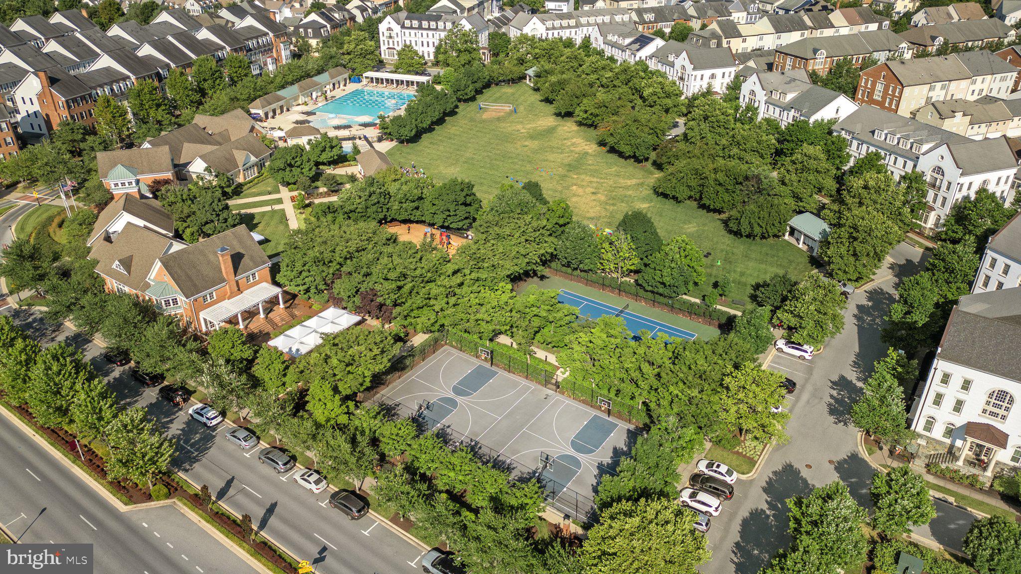 MAPLE LAWN FARMS - Residential