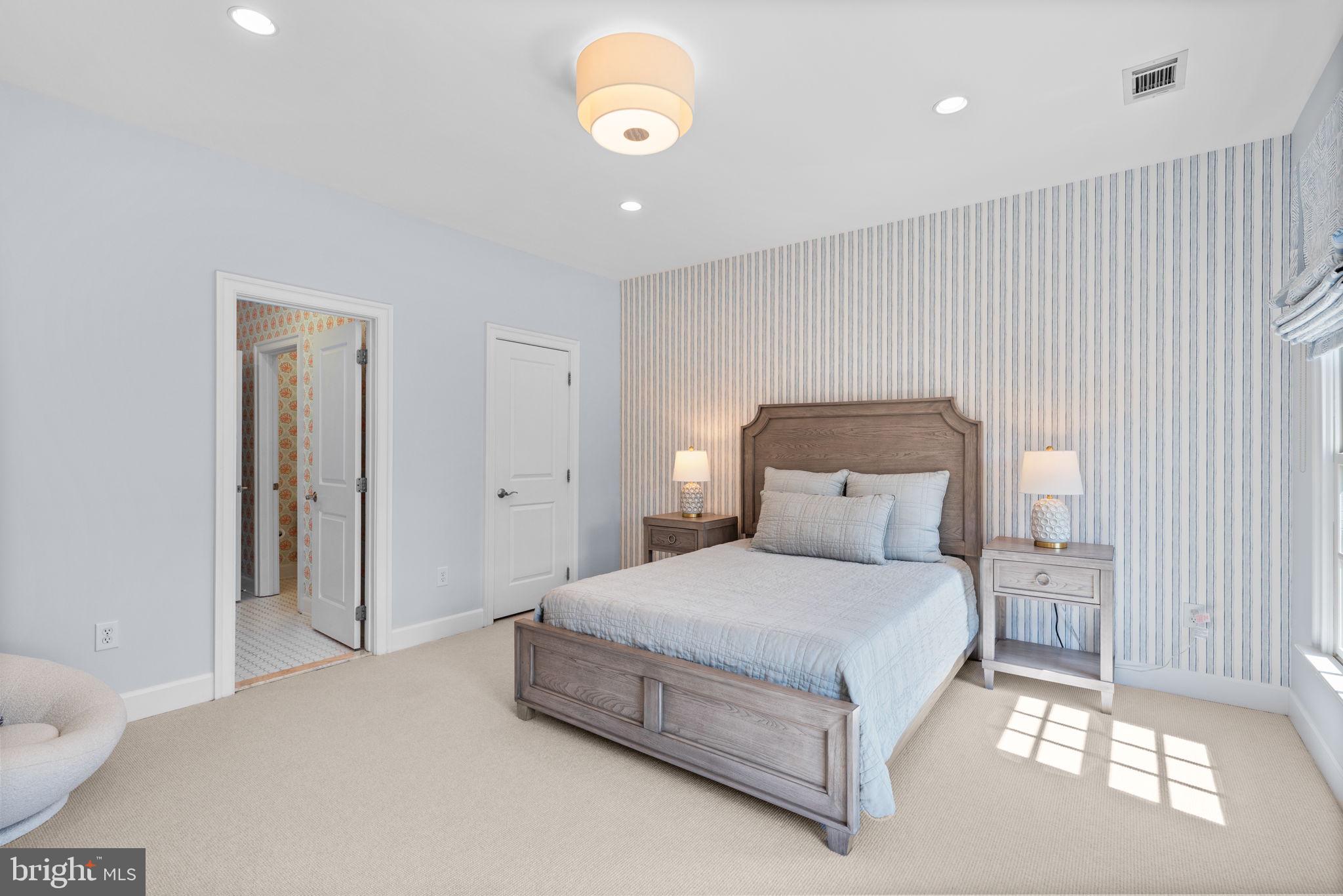 MAPLE LAWN FARMS - Residential