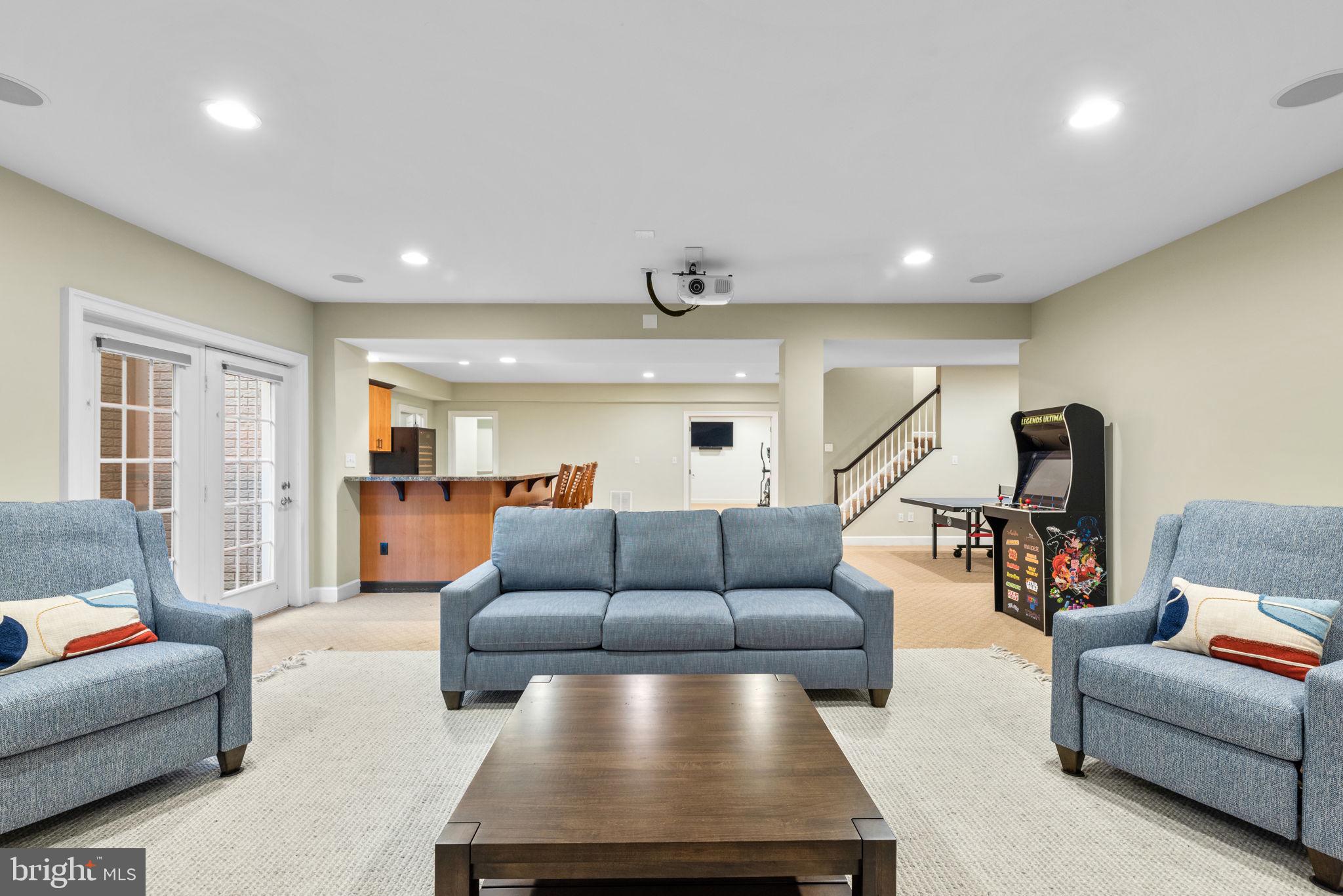 MAPLE LAWN FARMS - Residential