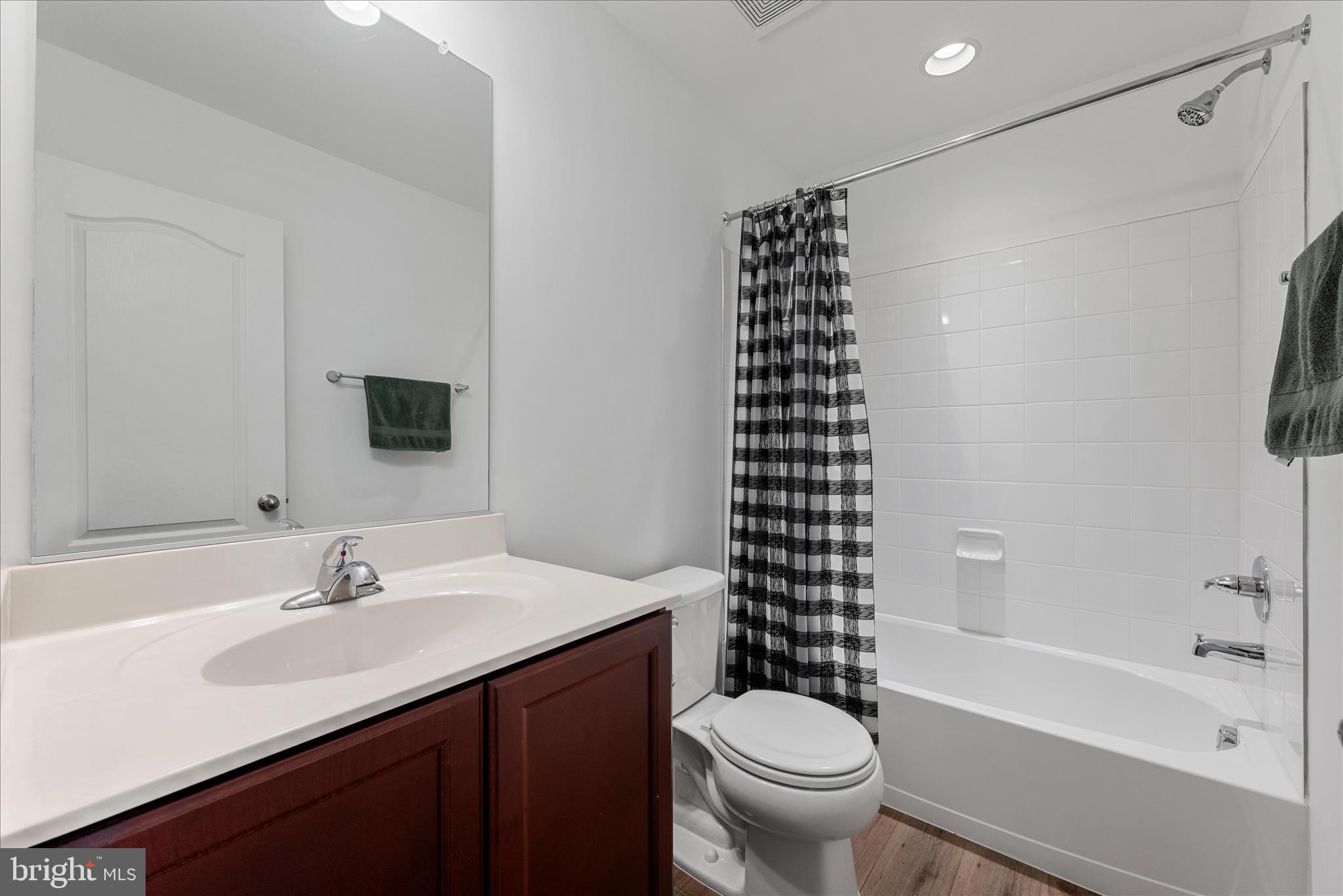 HUNTFIELD - Residential