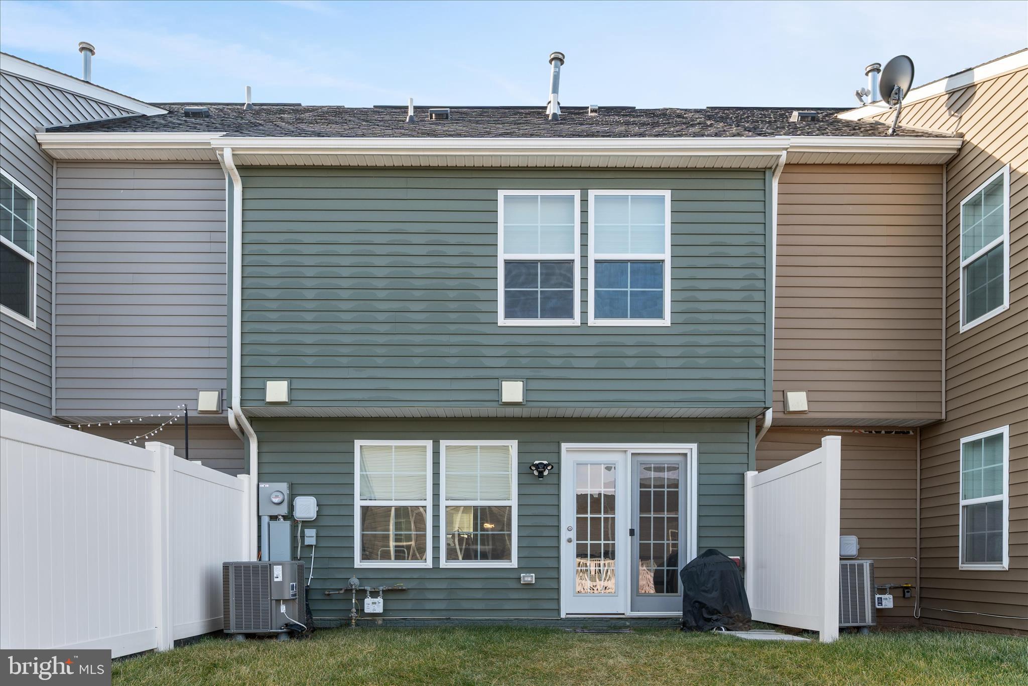 HUNTFIELD - Residential