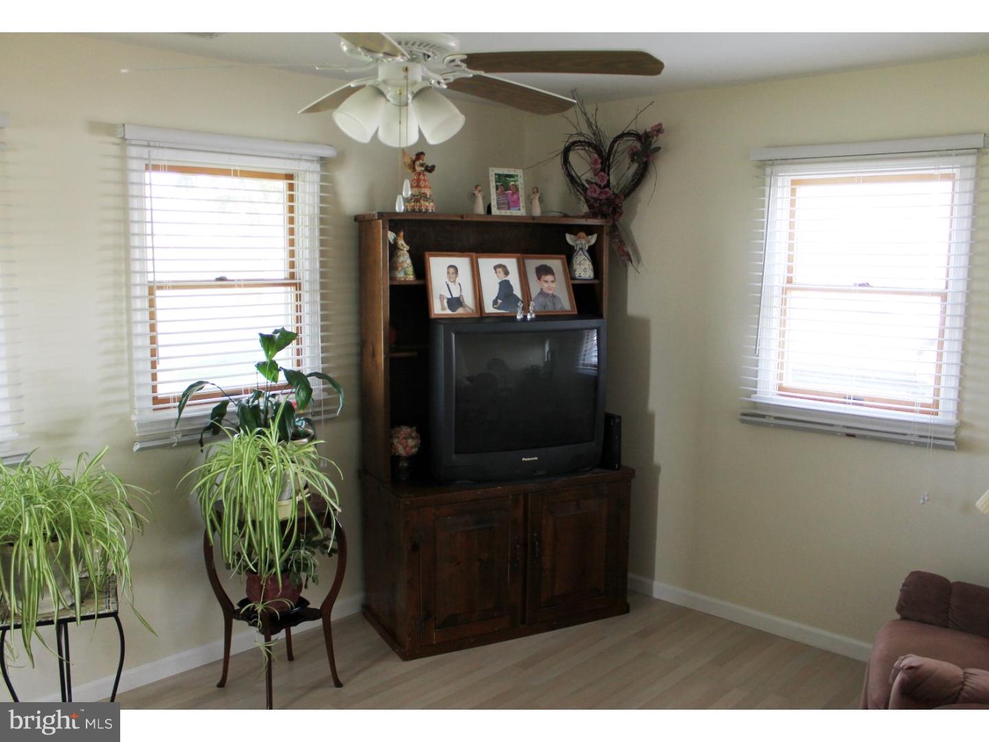 WILLOW PENN - Residential