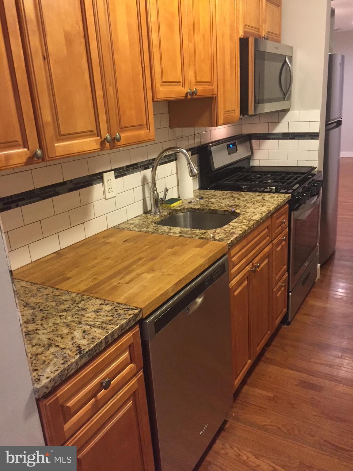 POINT BREEZE - Residential Income