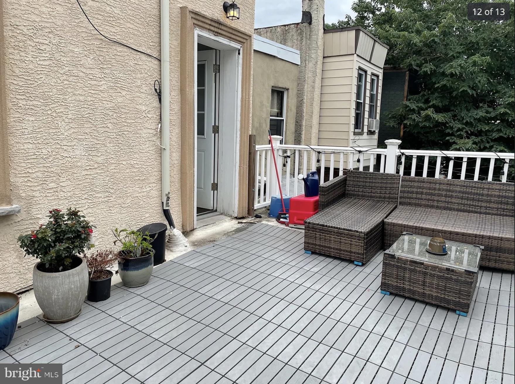 POINT BREEZE - Residential Income